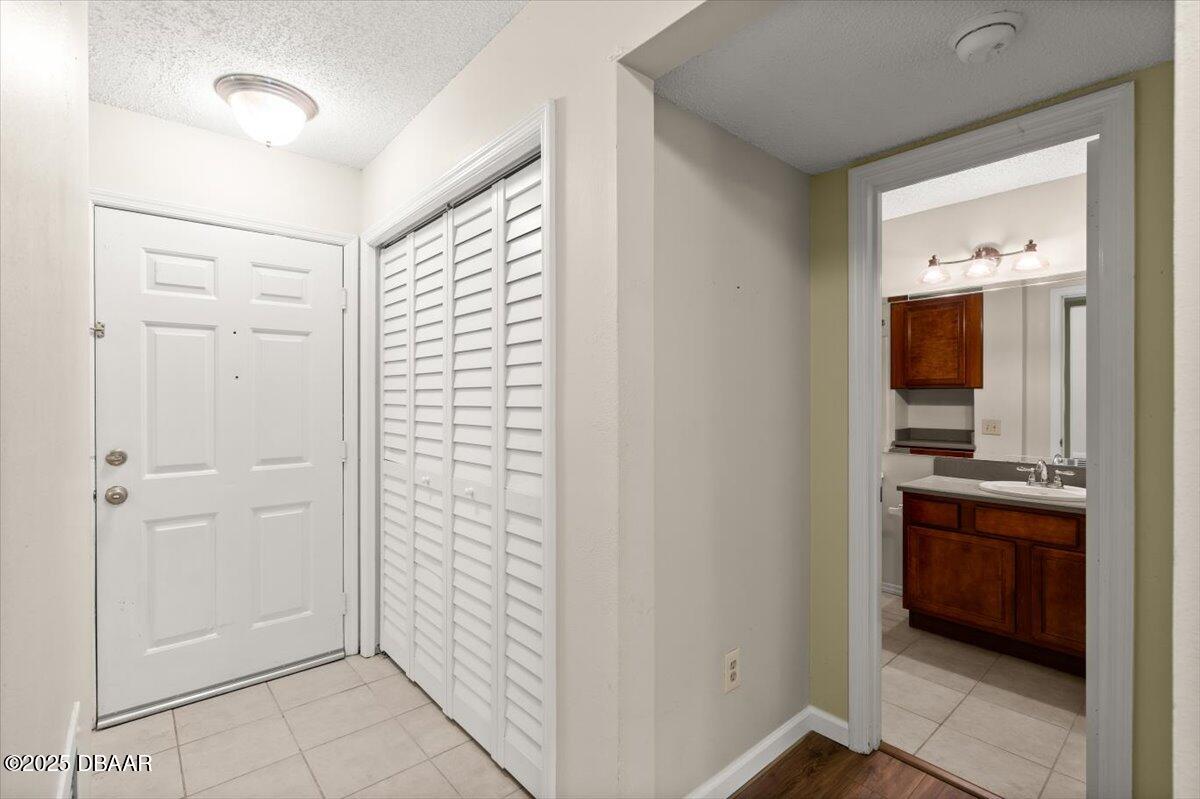 1401 S Palmetto Avenue, 813