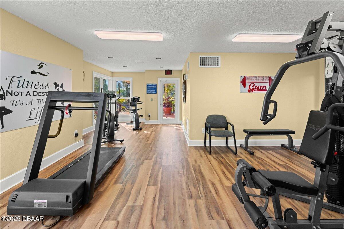 1401 S Palmetto Avenue, 813