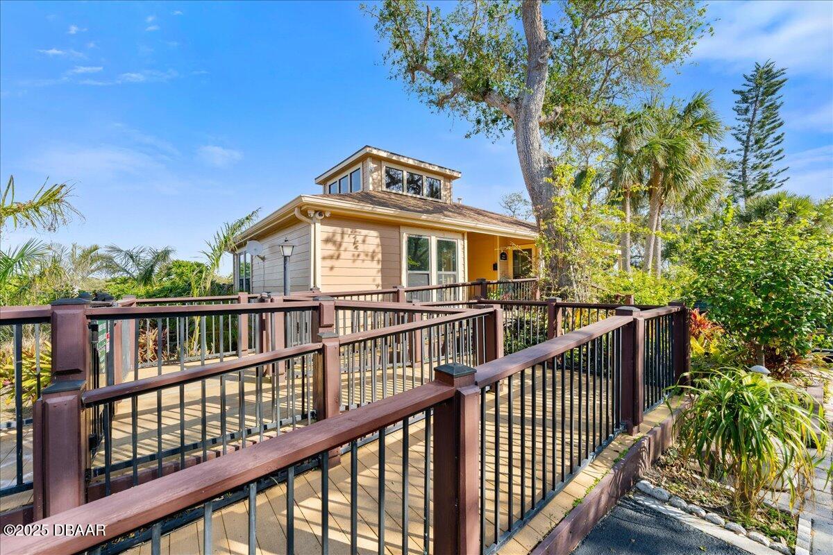 1401 S Palmetto Avenue, 813