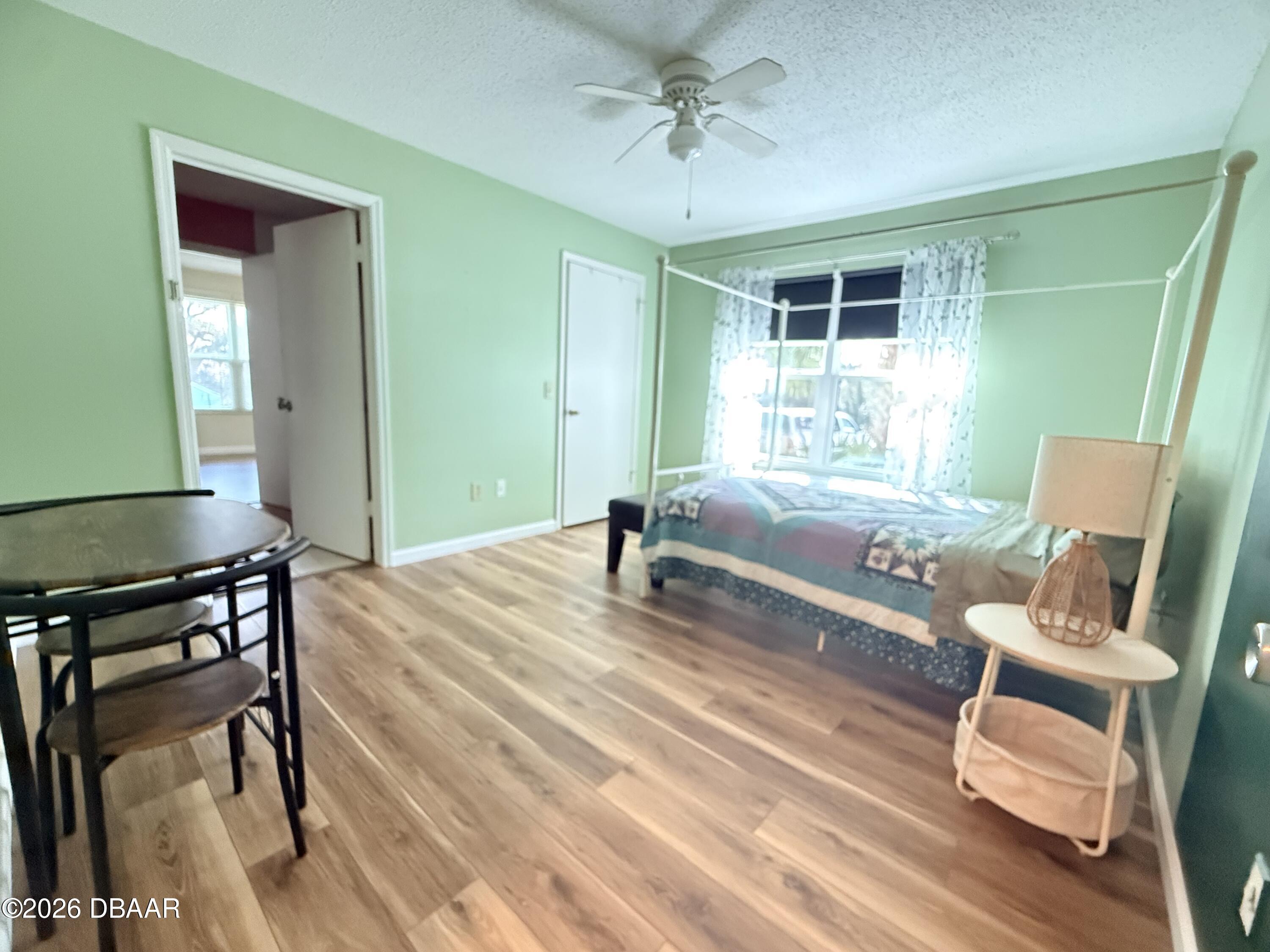 1401 S Palmetto Avenue, 813