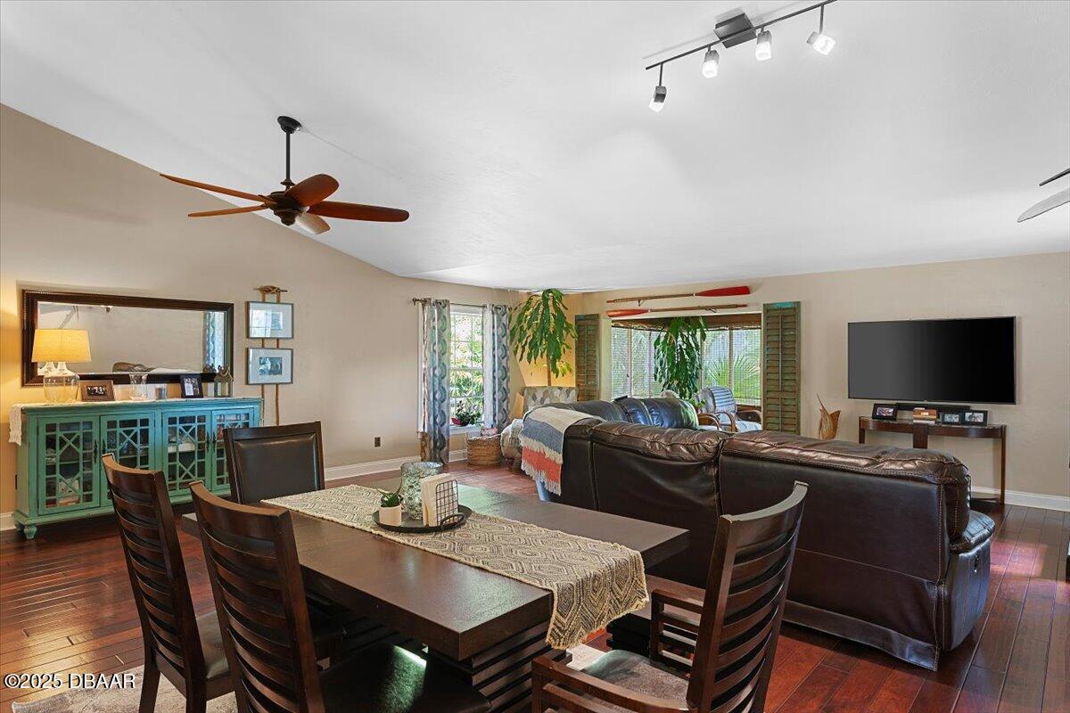 6225 Ranier Circle