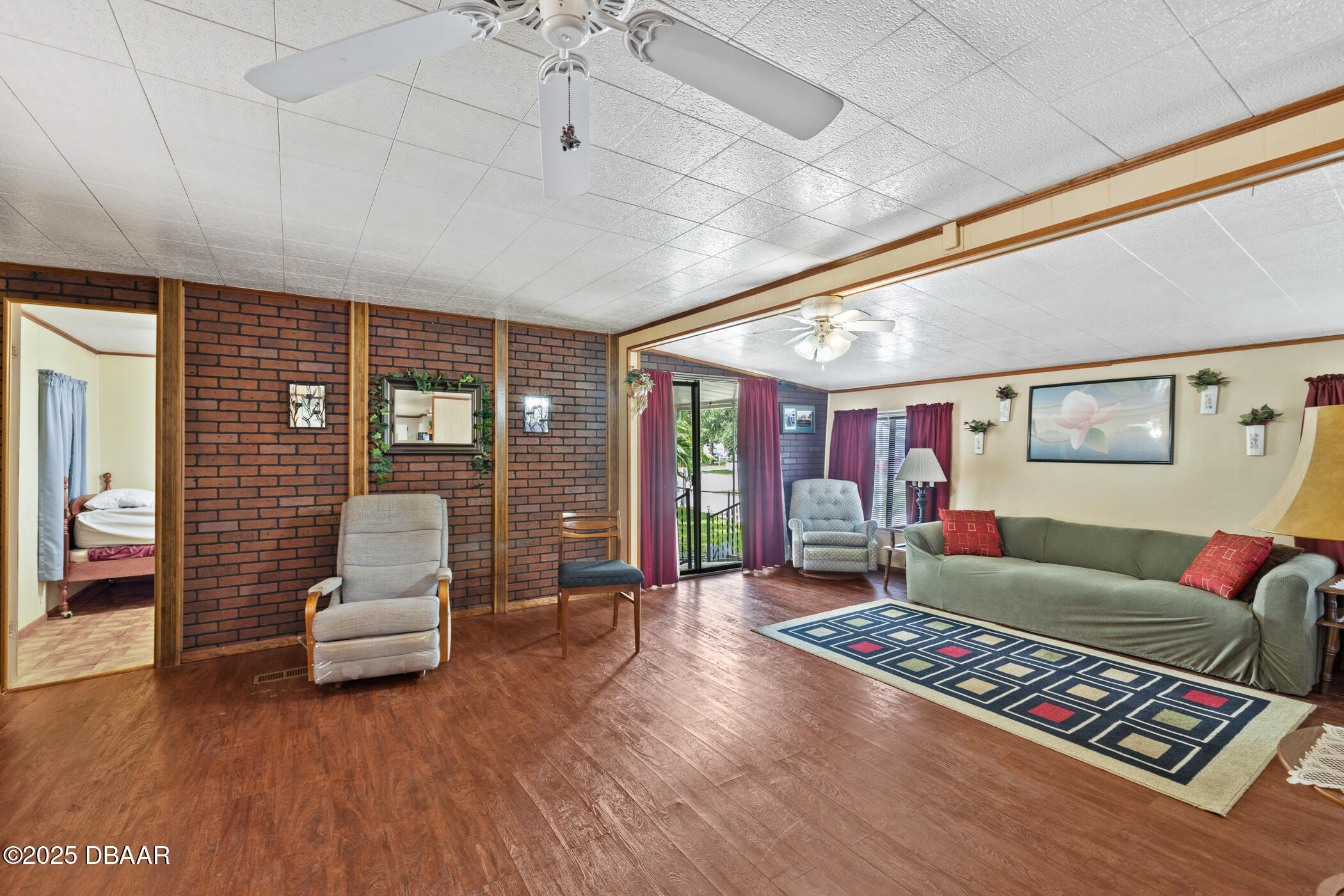 3 Golden Gate Circle