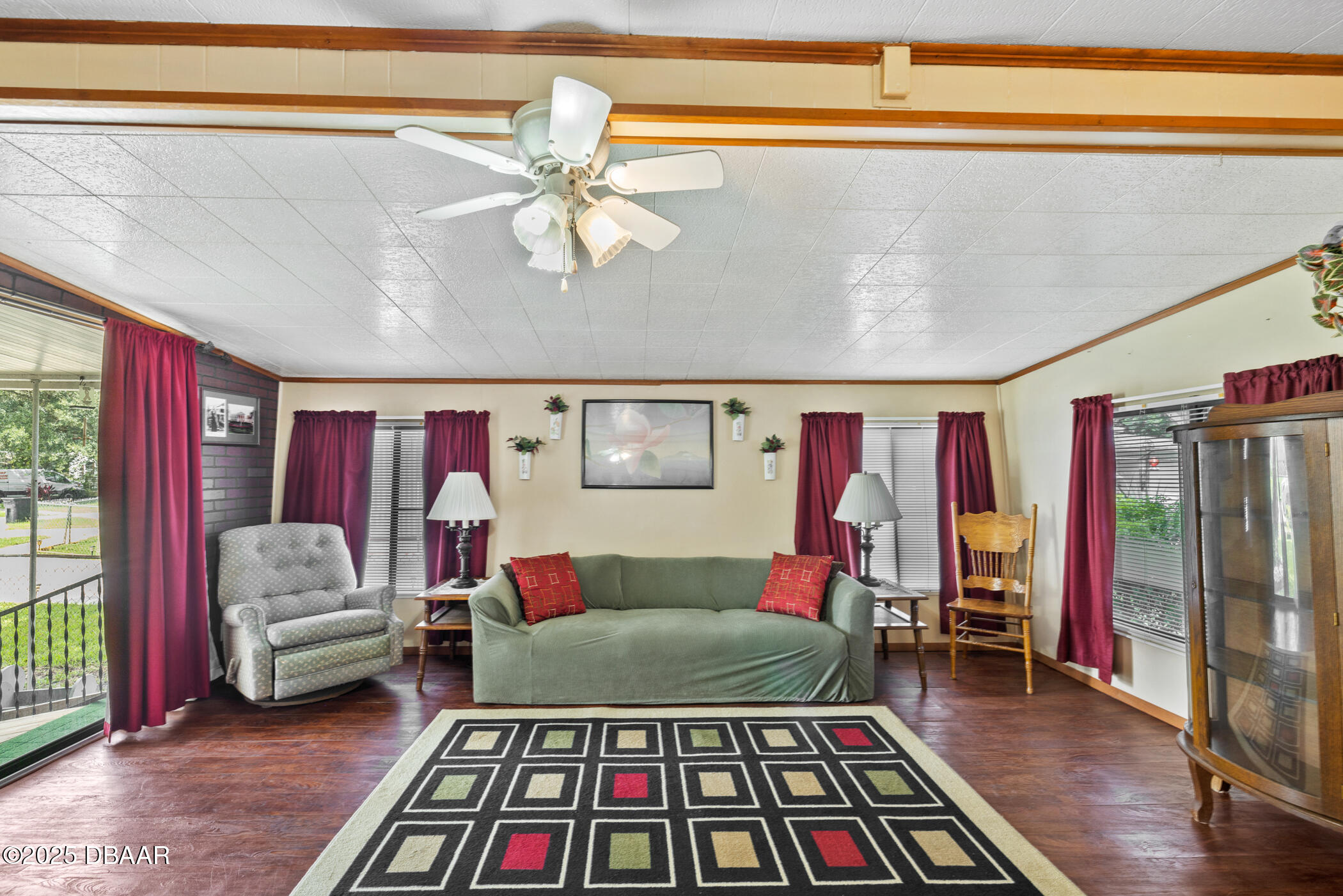 3 Golden Gate Circle