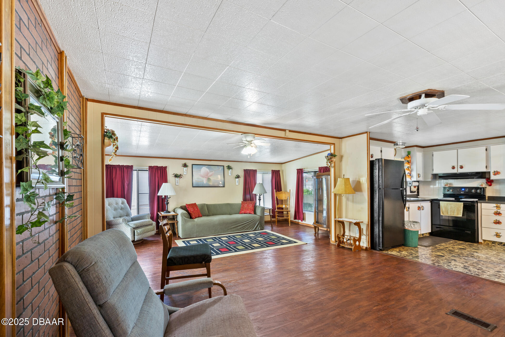 3 Golden Gate Circle