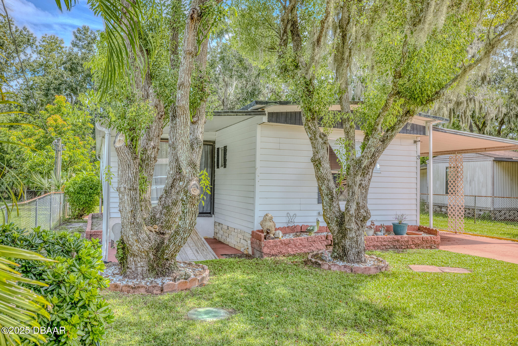 3 Golden Gate Circle