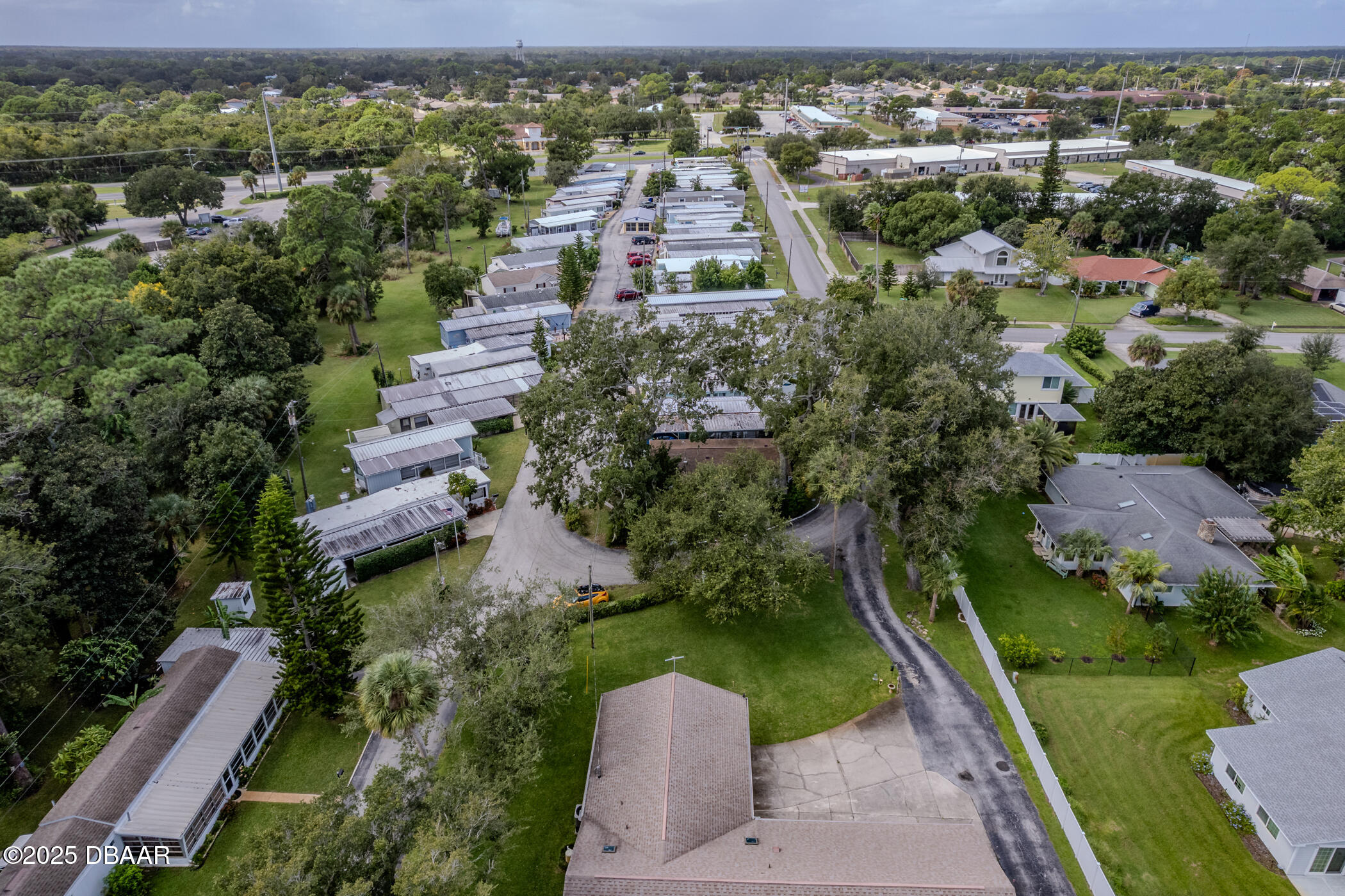 2201 S S. Ridgewood Avenue, 21