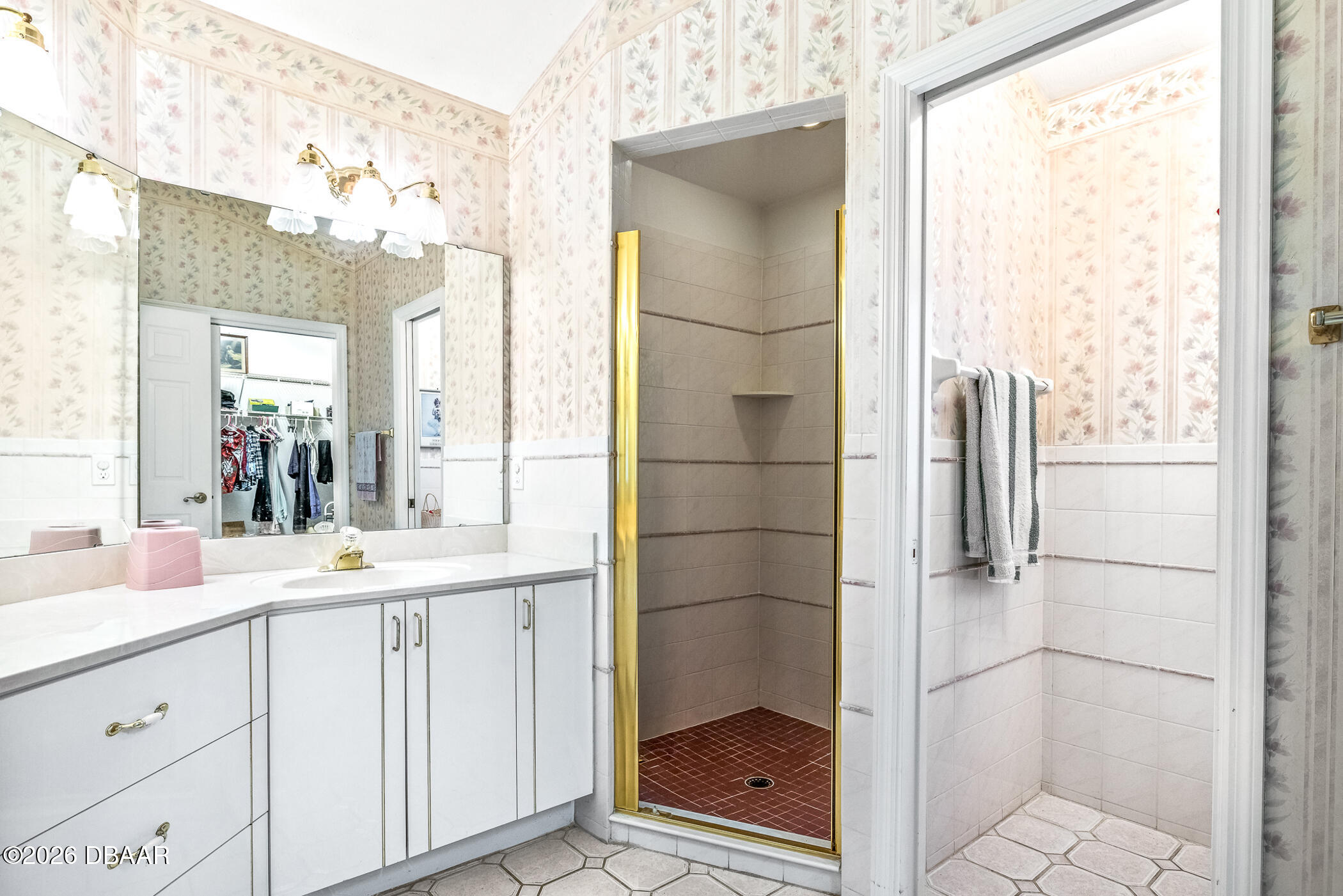 5950 Broken Bow Lane