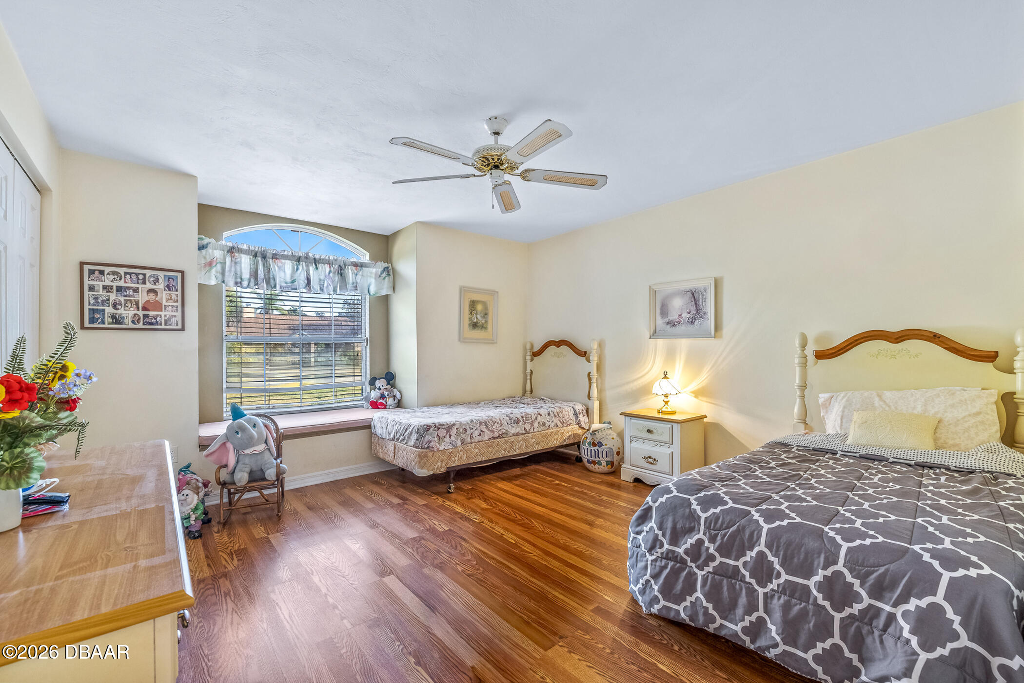 5950 Broken Bow Lane