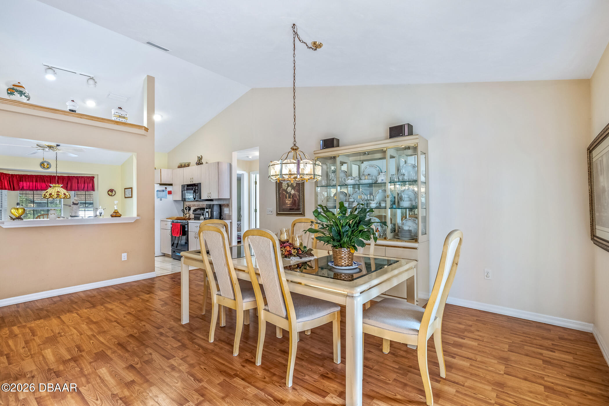 5950 Broken Bow Lane