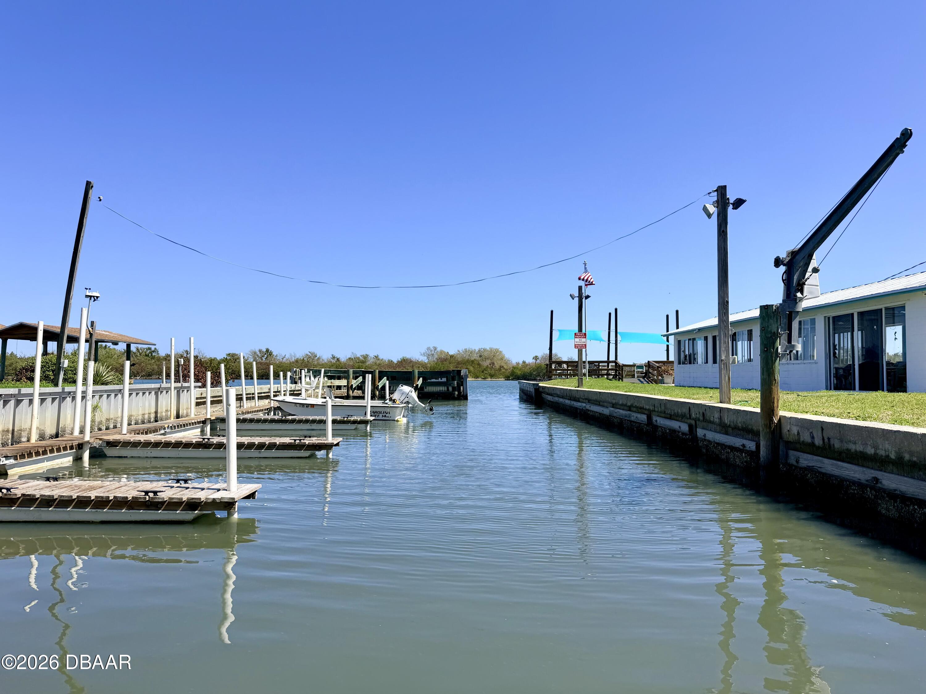 2201 S Ridgewood Avenue 23