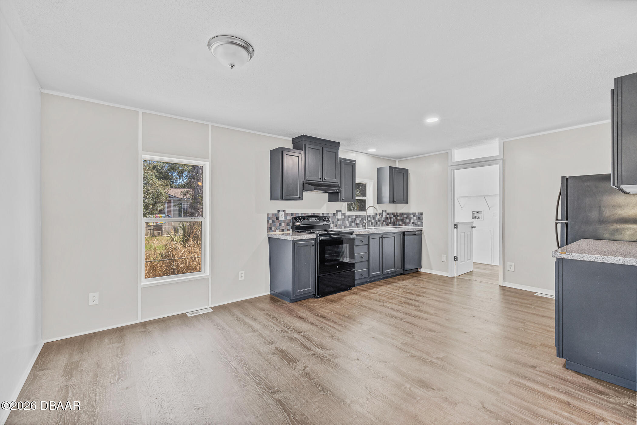 1145 Bayview Lane