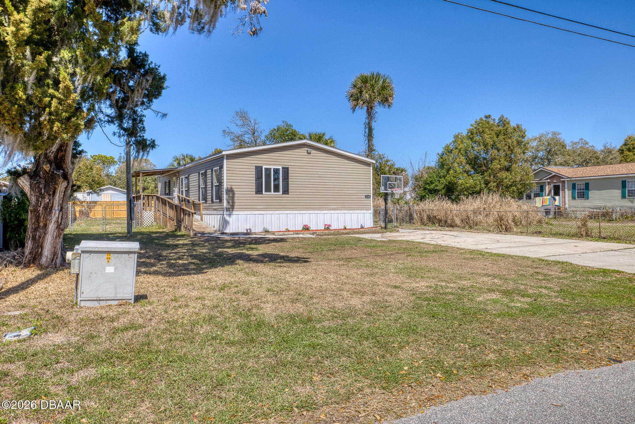 1145 Bayview Lane