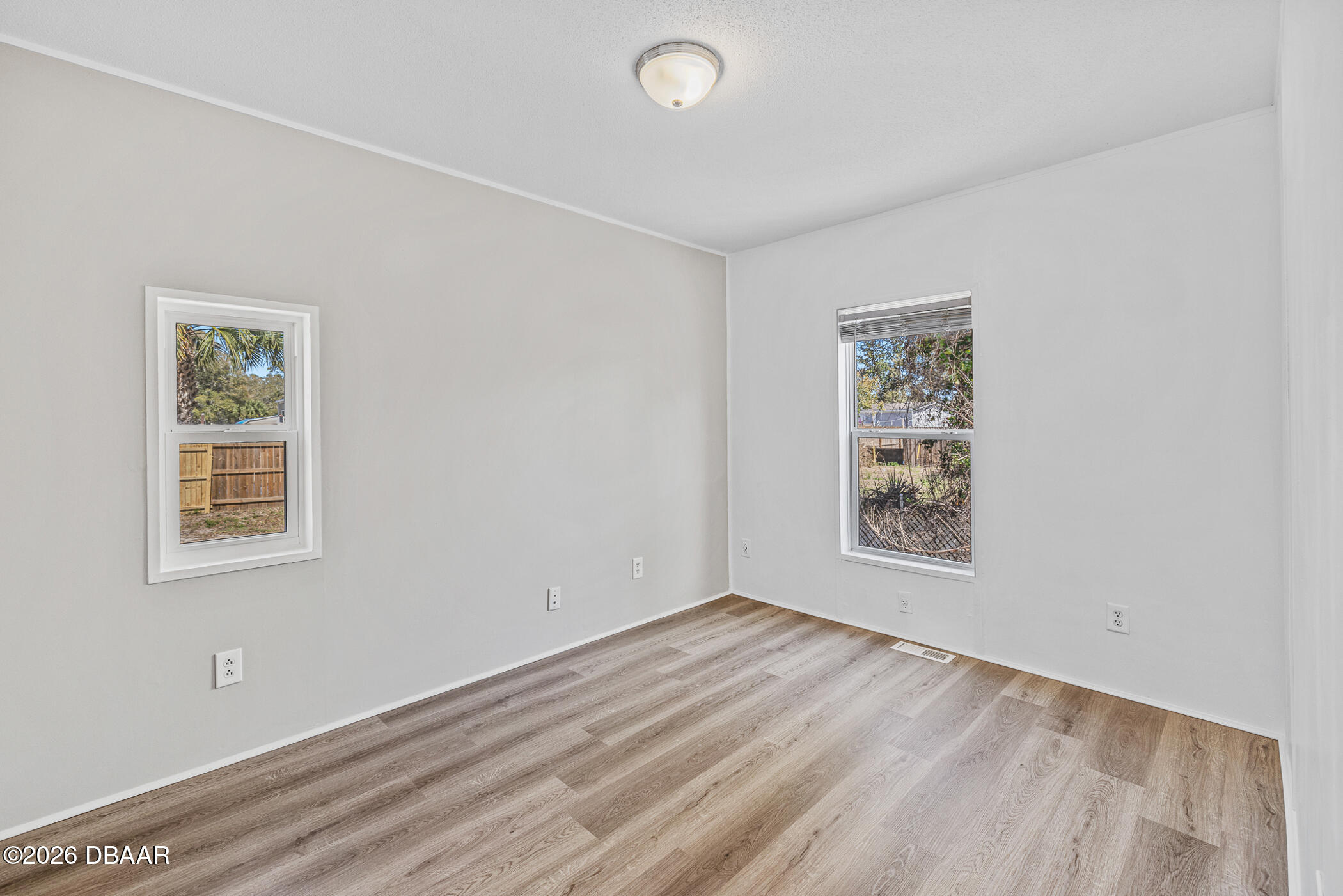 1145 Bayview Lane