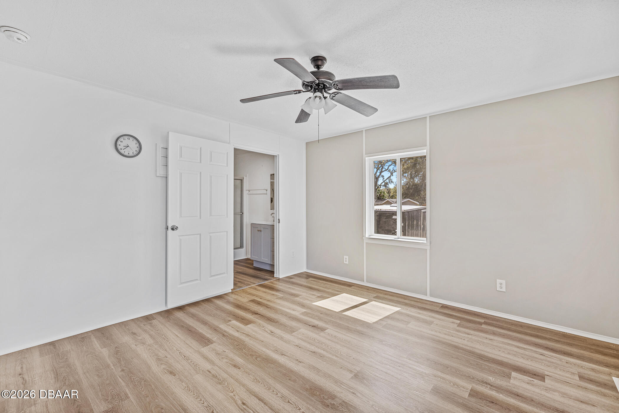 1145 Bayview Lane