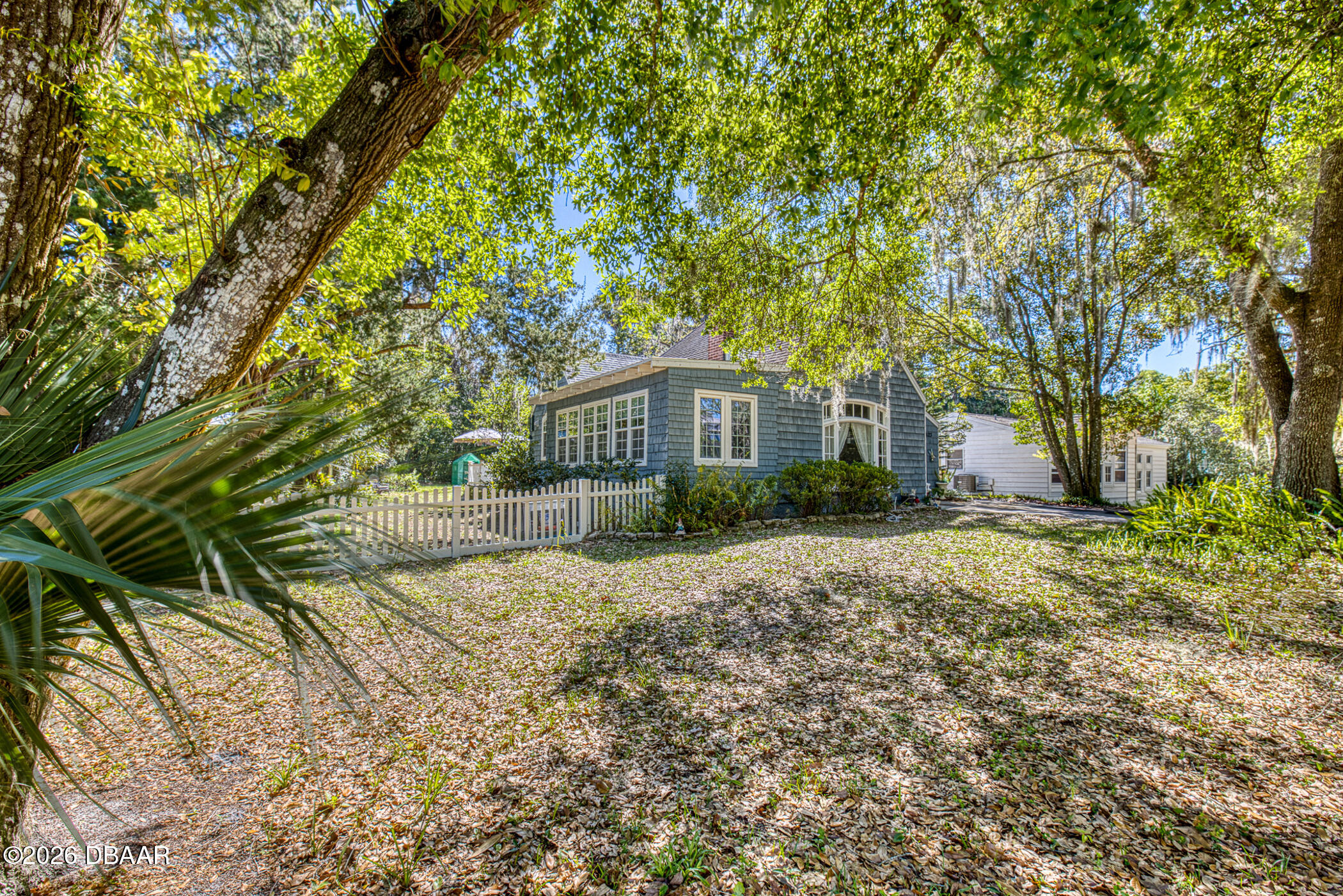 623 N Amelia Avenue, DeLand