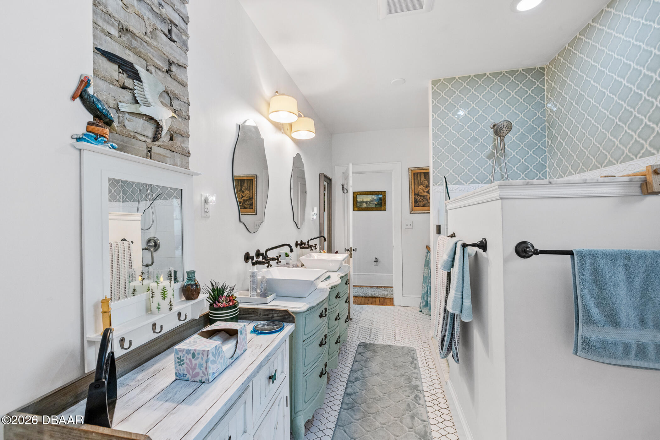 623 N Amelia Avenue, DeLand