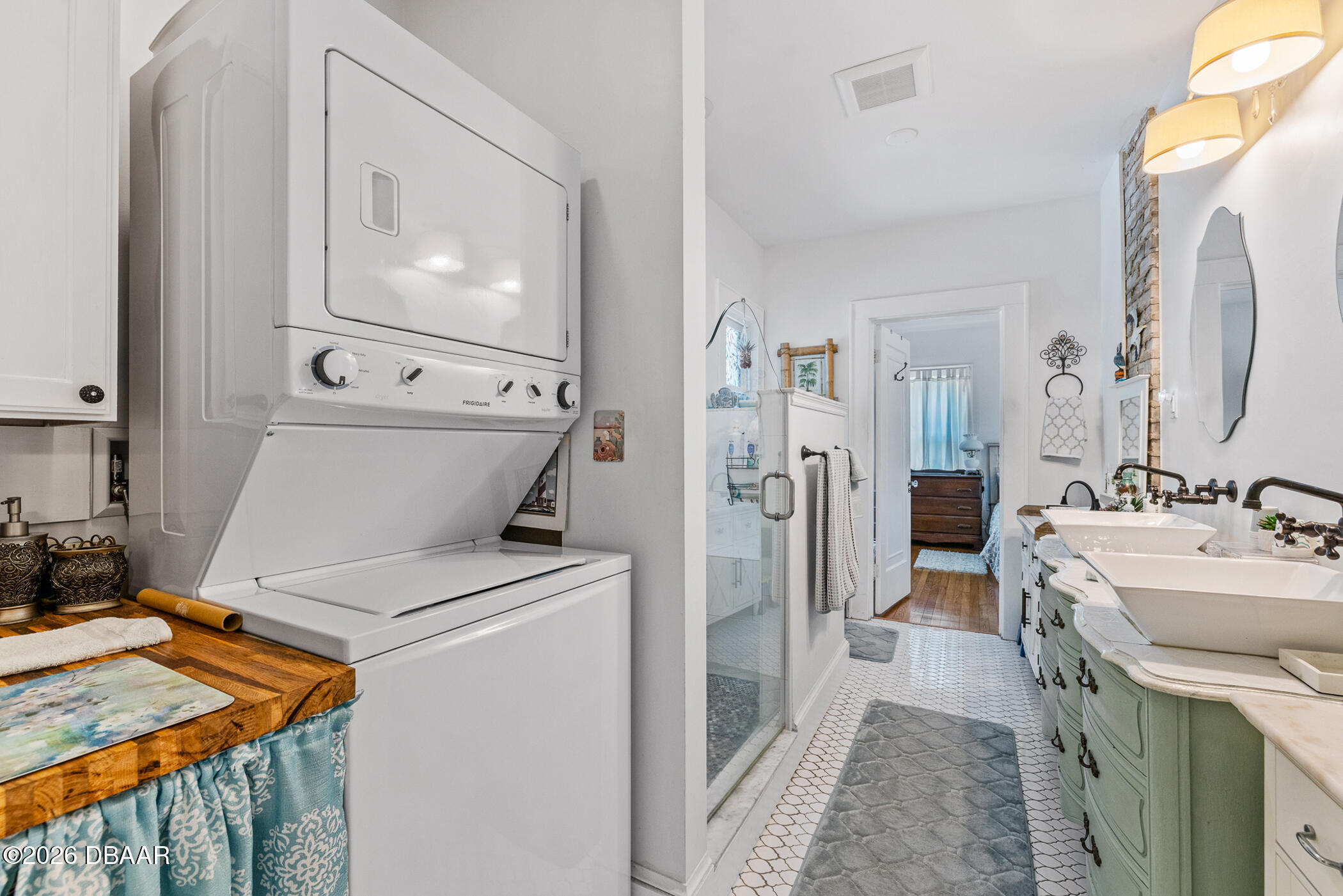 623 N Amelia Avenue, DeLand