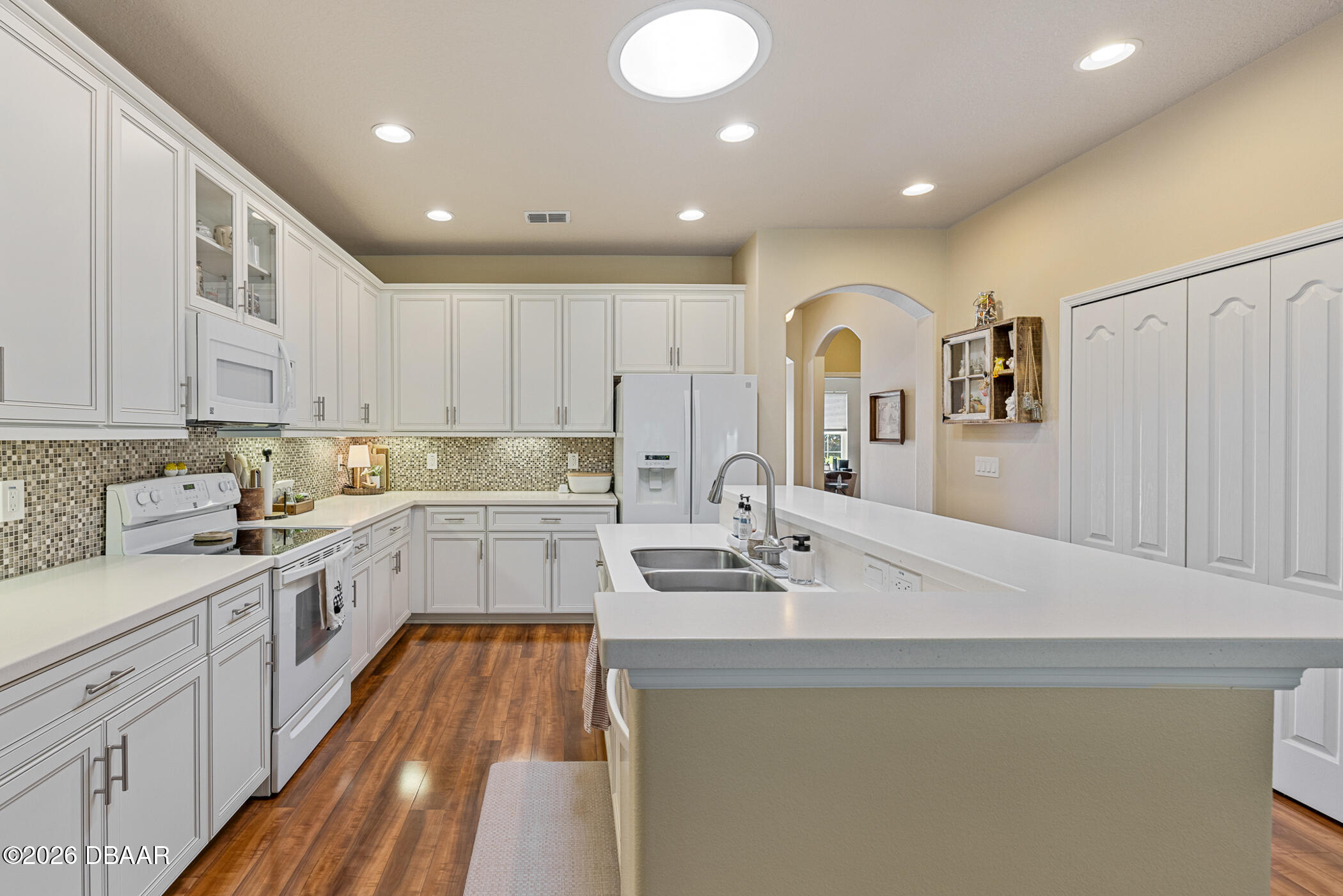 1235 Cap Diville Avenue