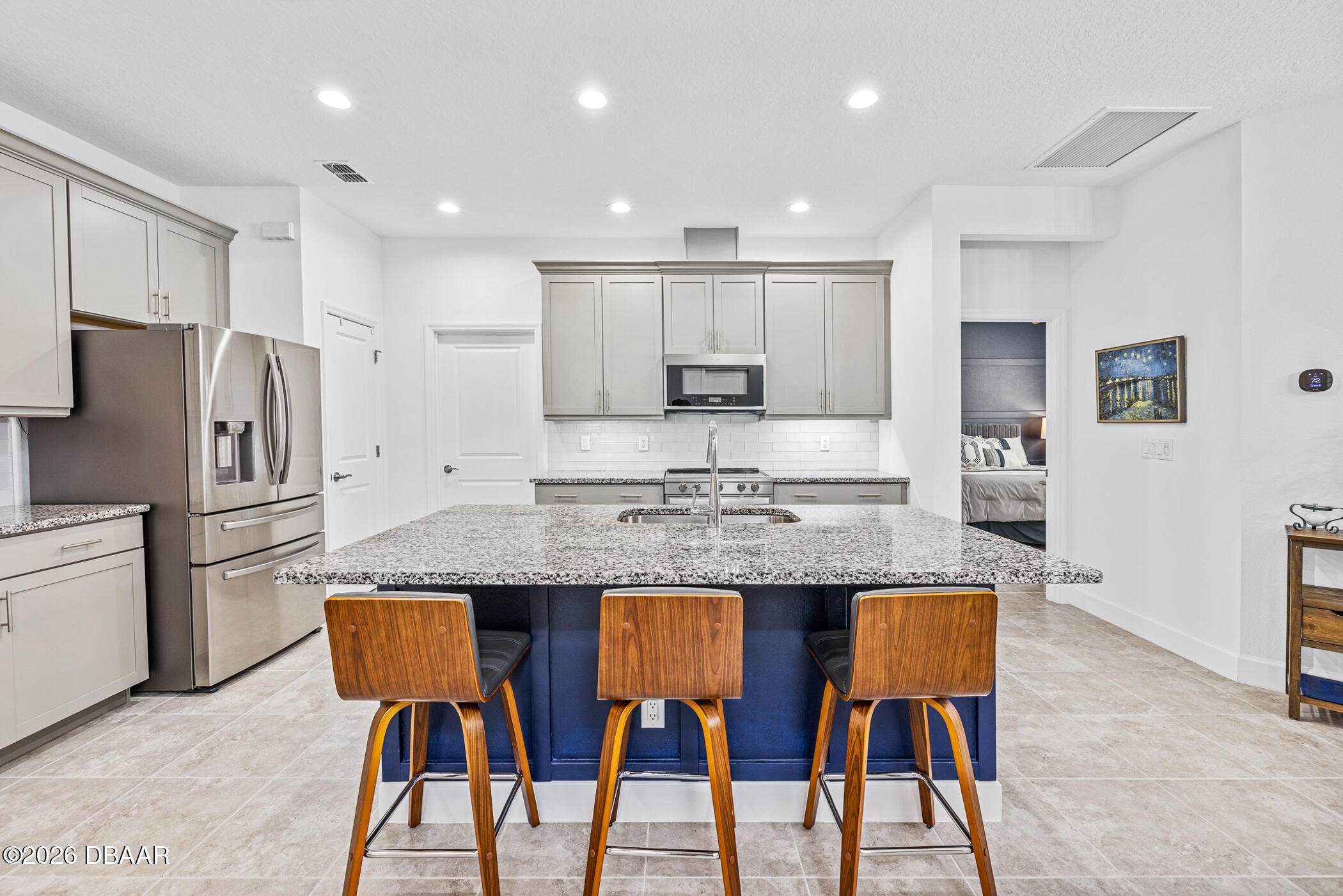 401 Parrot Lane