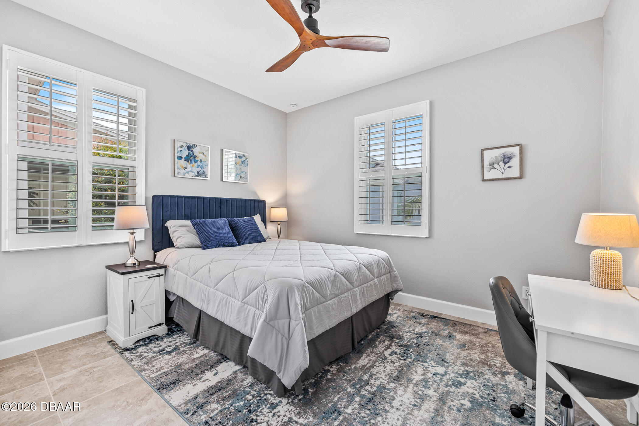 401 Parrot Lane
