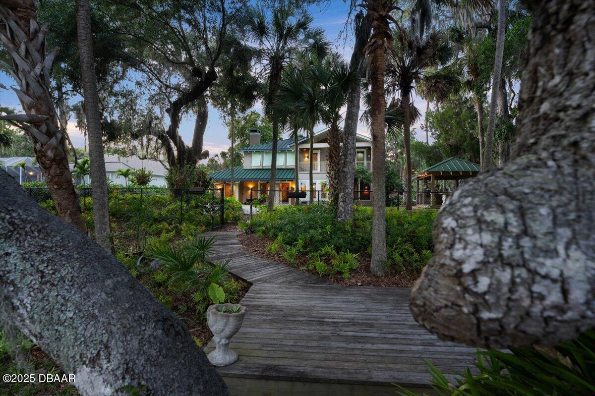 6317 Palmas Bay Circle