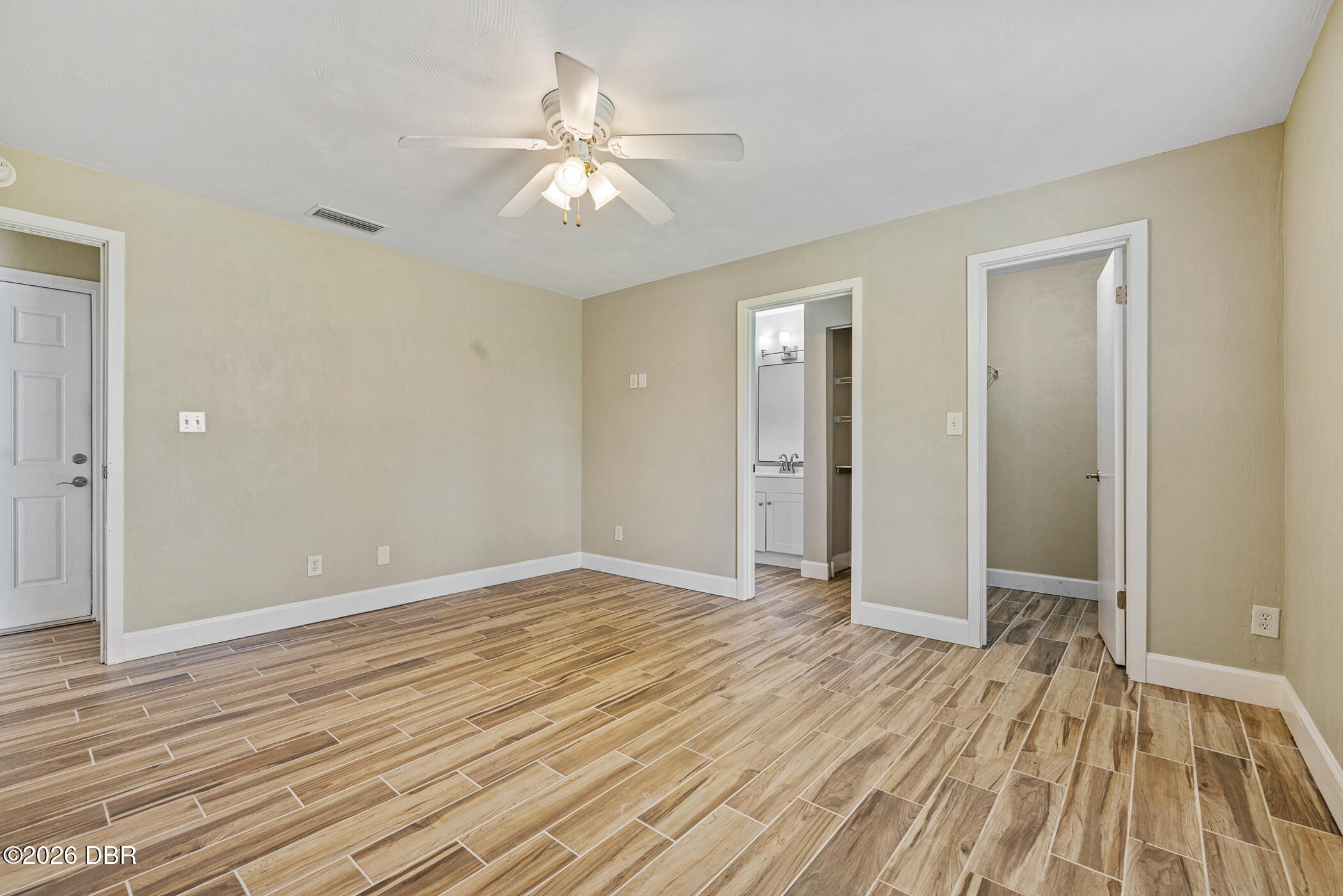 208 Avon Court
