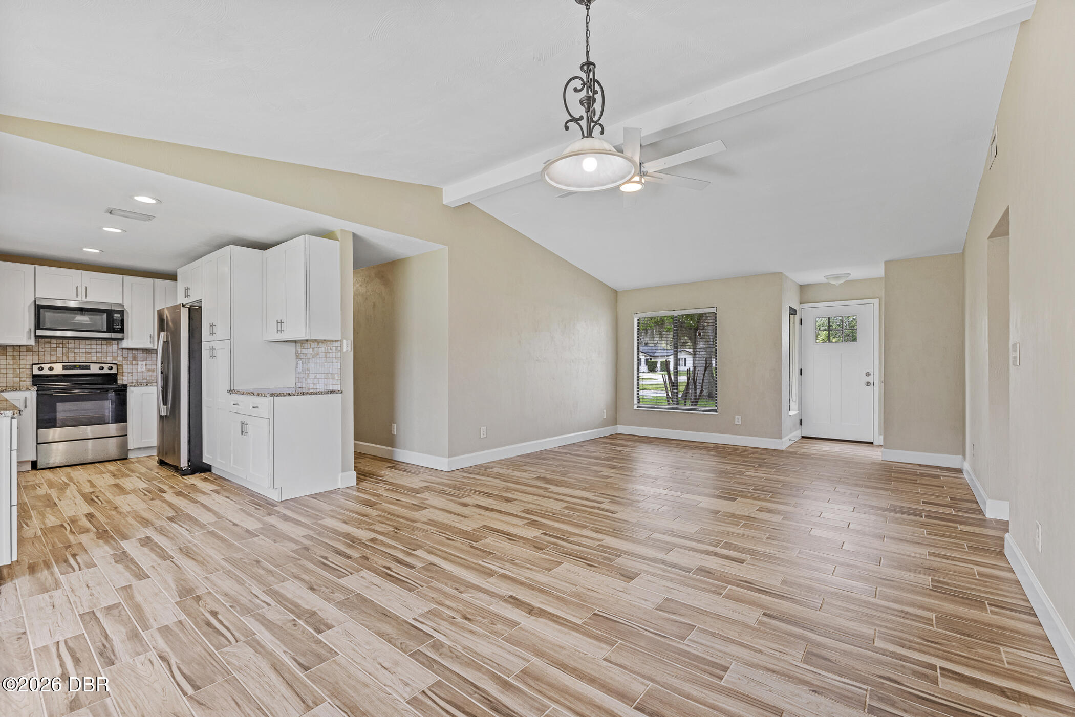 208 Avon Court