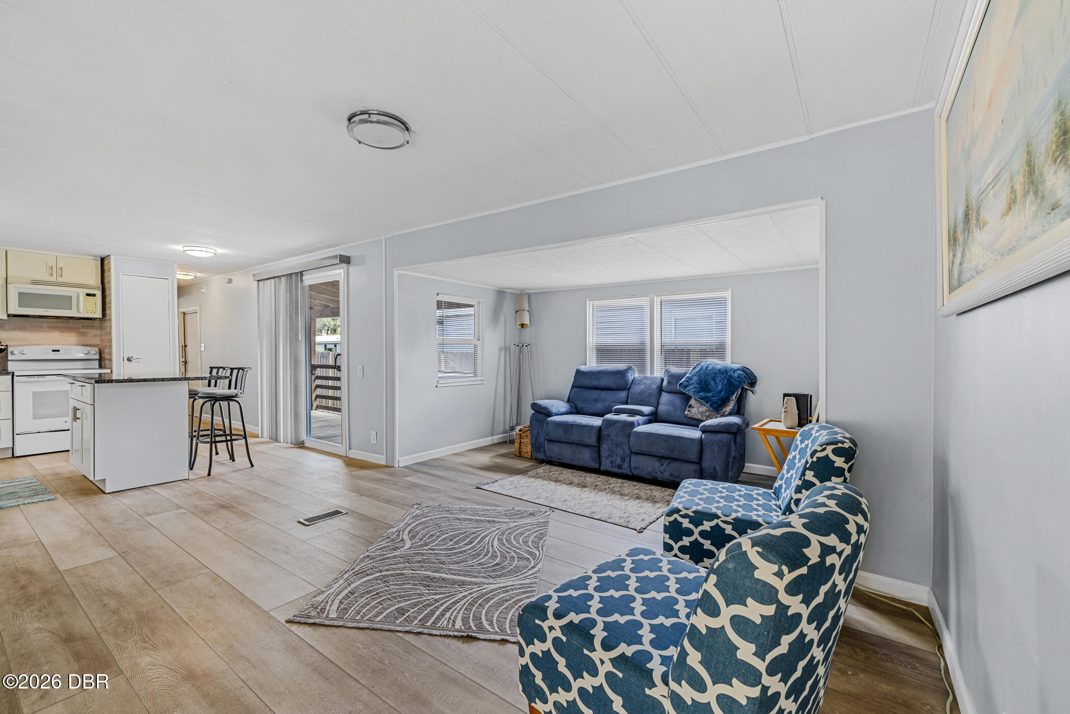 424 Leslie Drive