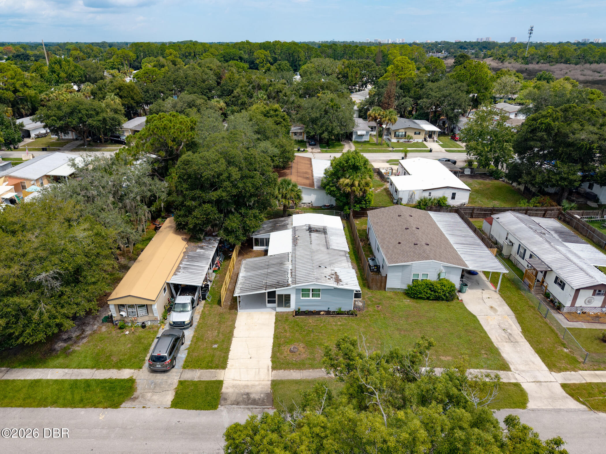 424 Leslie Drive