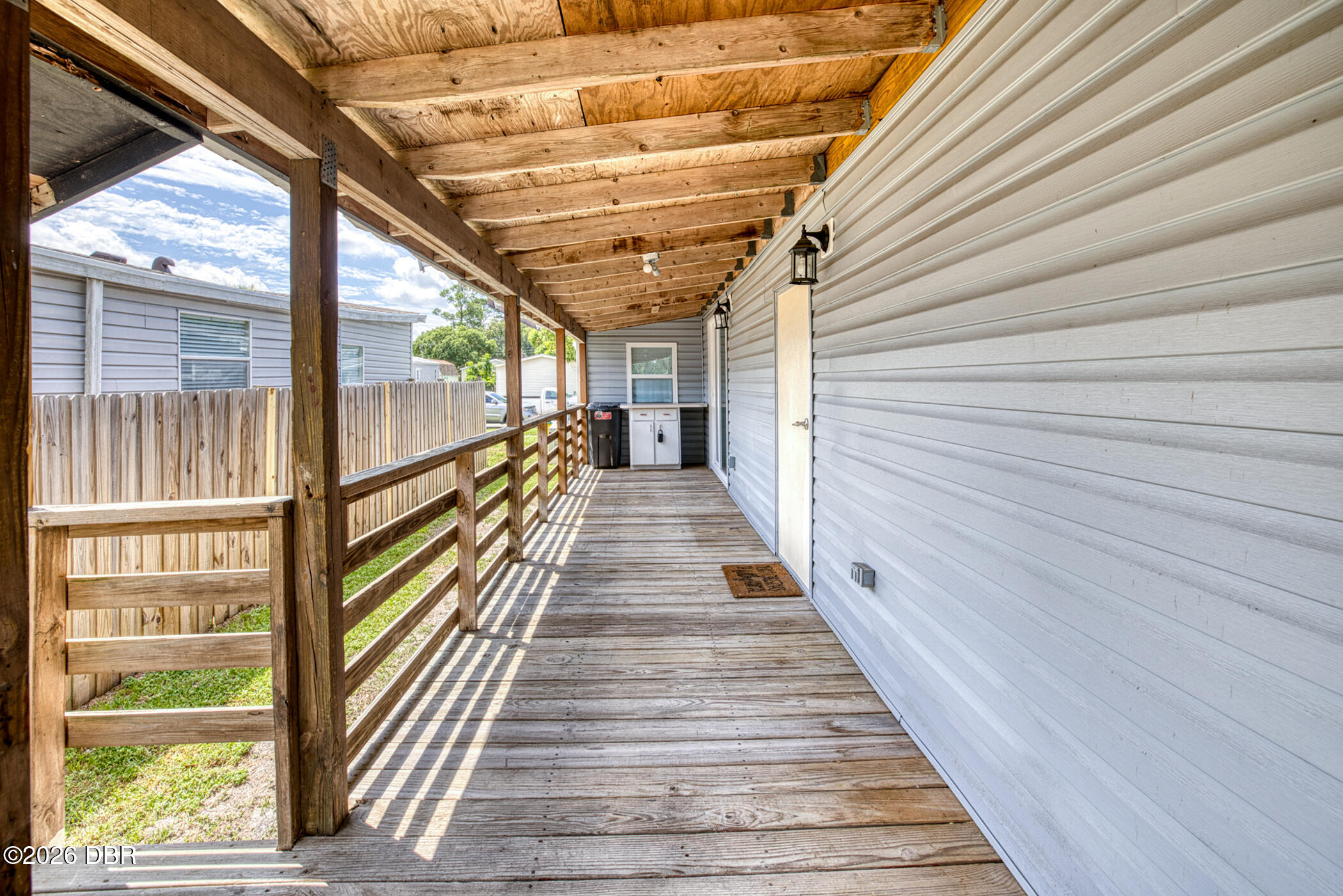 424 Leslie Drive