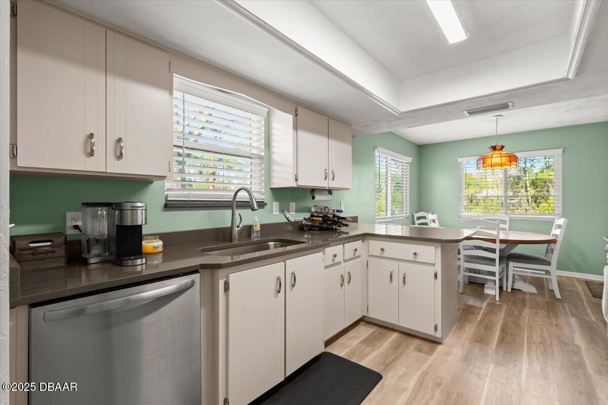 100 Kingbird Circle 1040