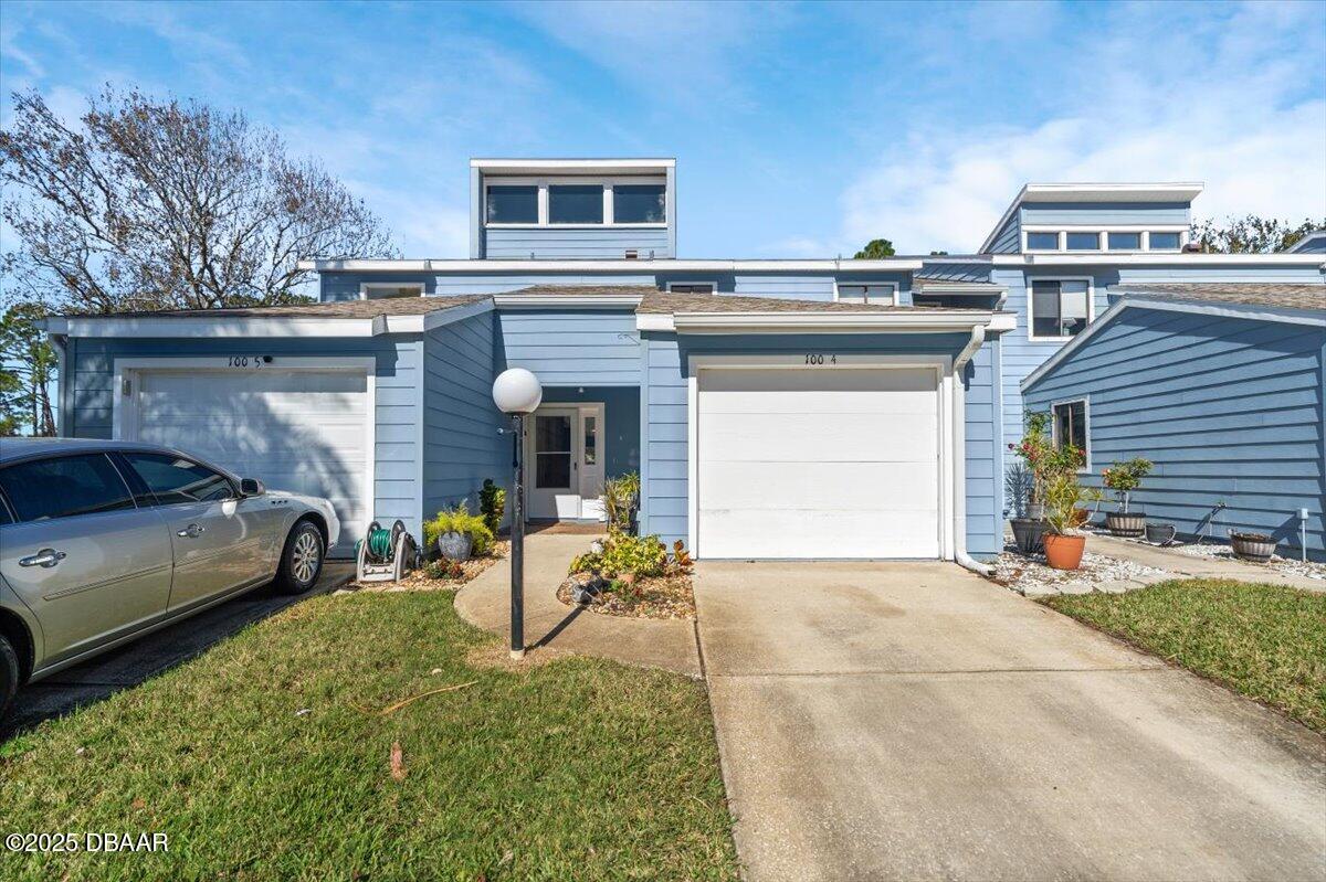 100 Kingbird Circle 1040