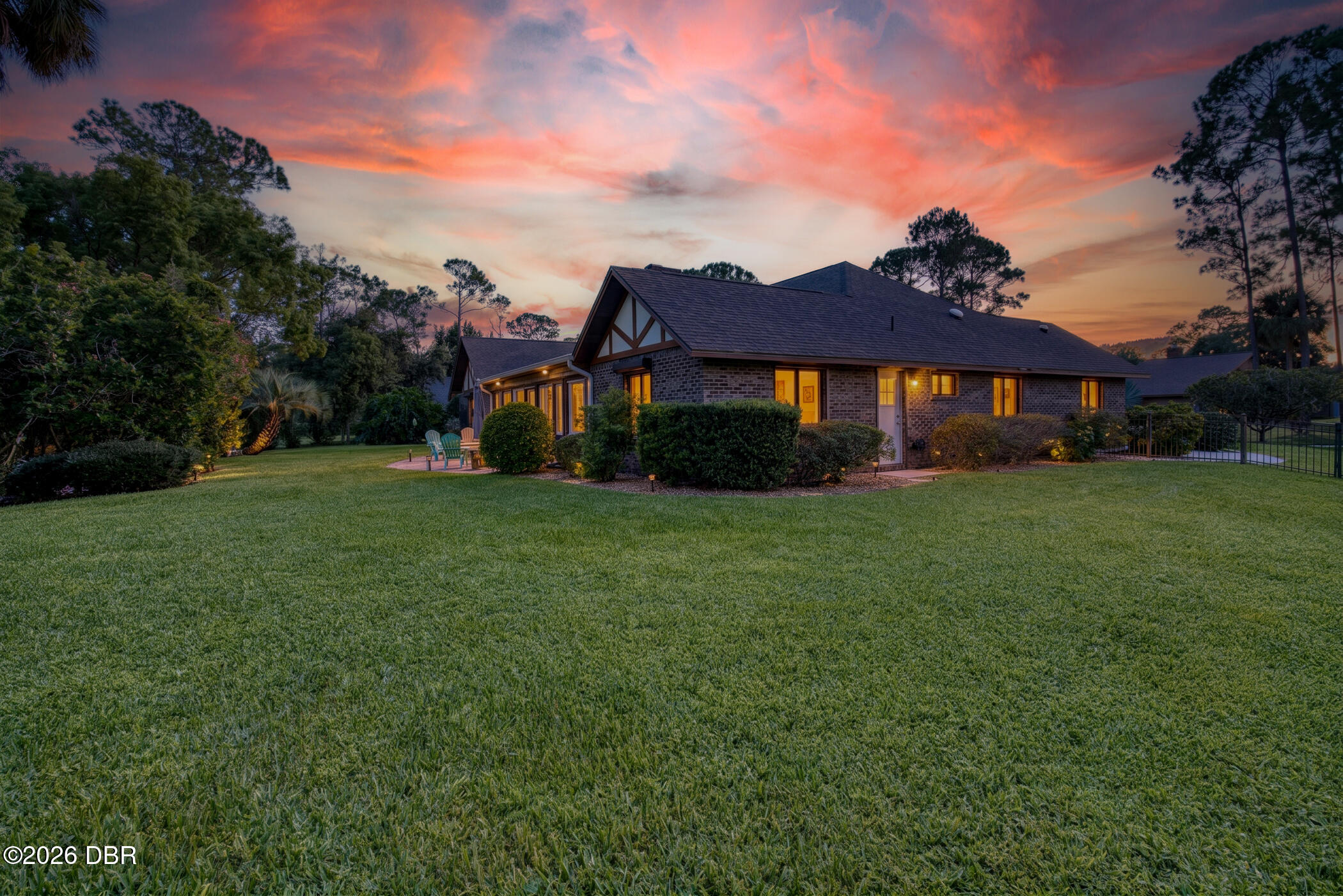 156 Point O Woods Drive