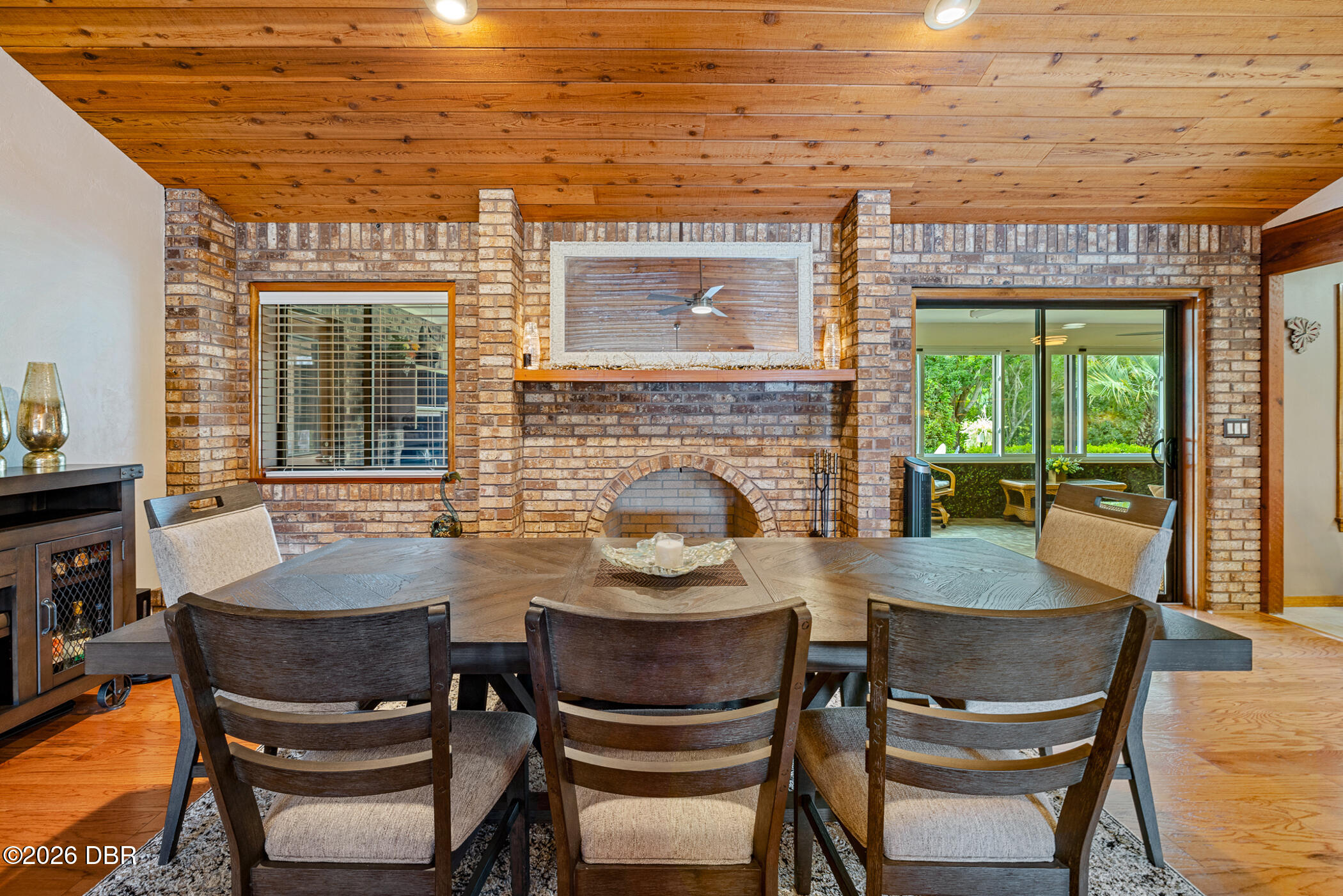 156 Point O Woods Drive
