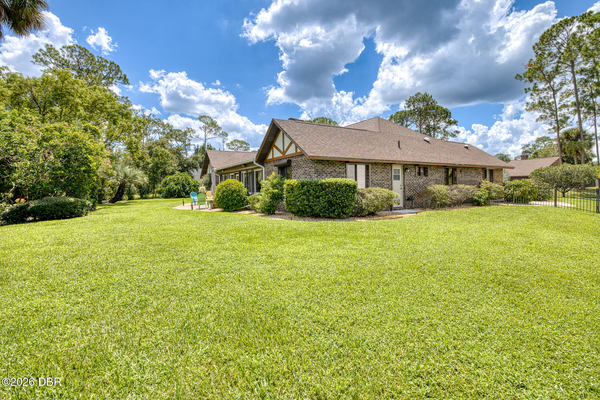 156 Point O Woods Drive