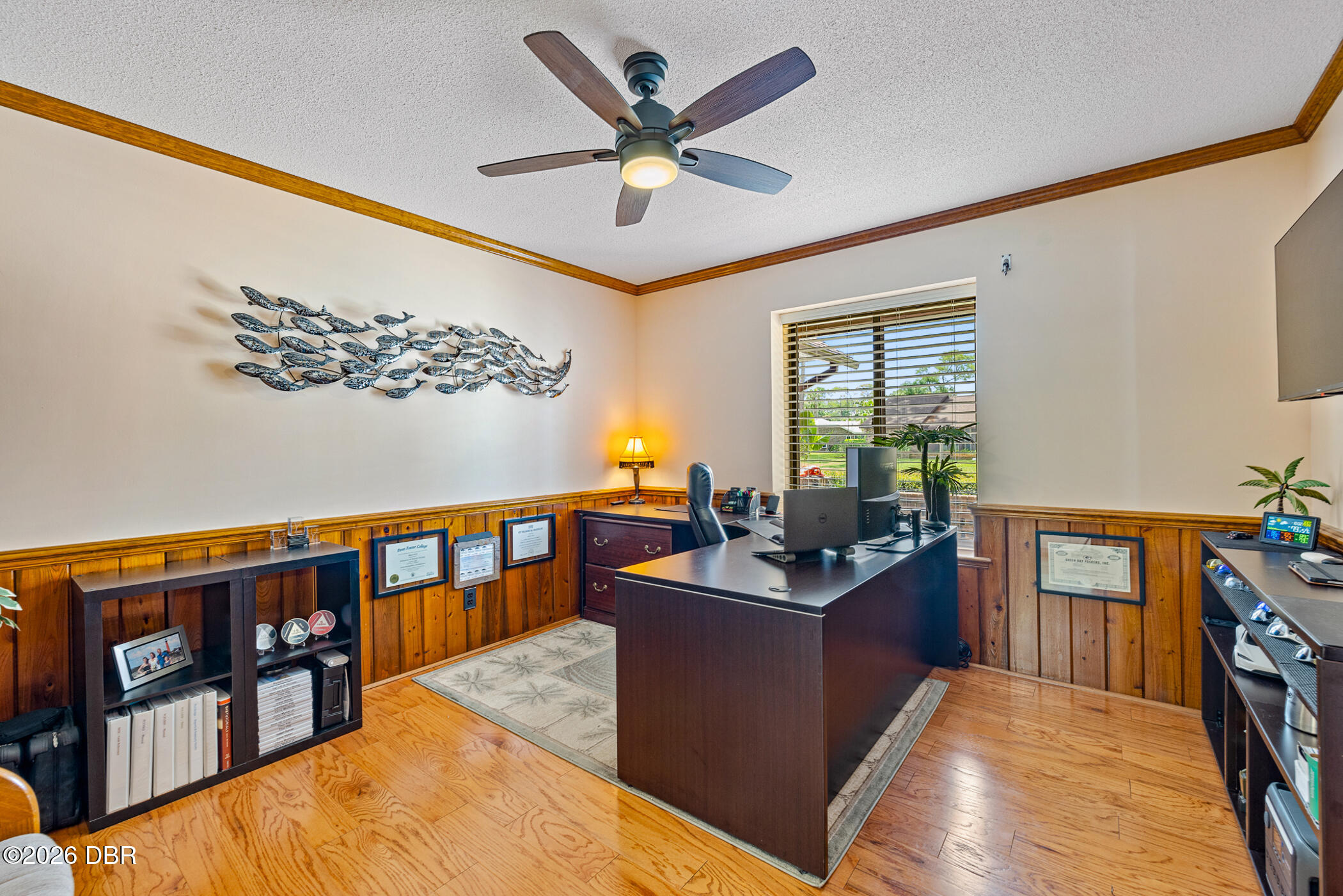 156 Point O Woods Drive