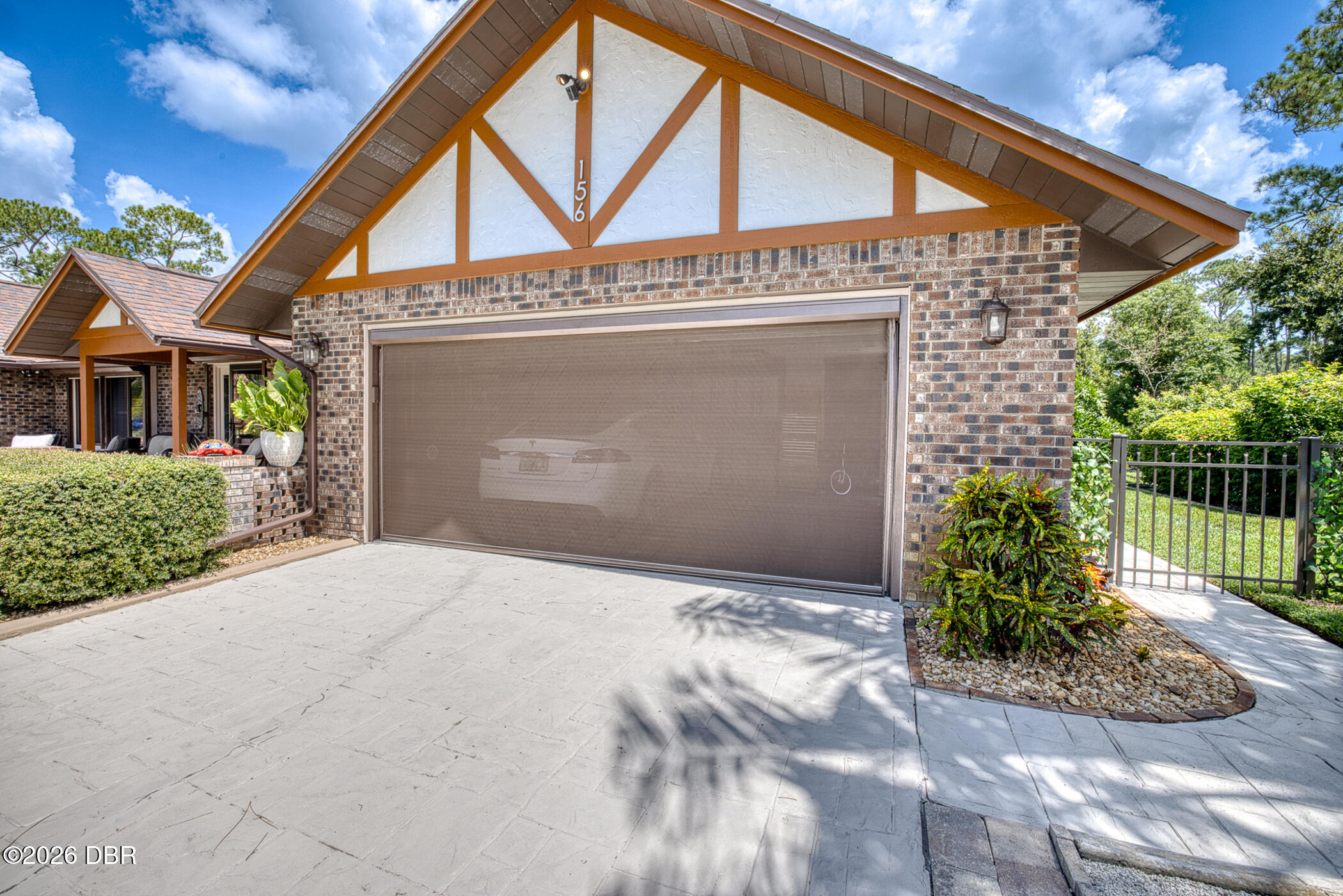 156 Point O Woods Drive