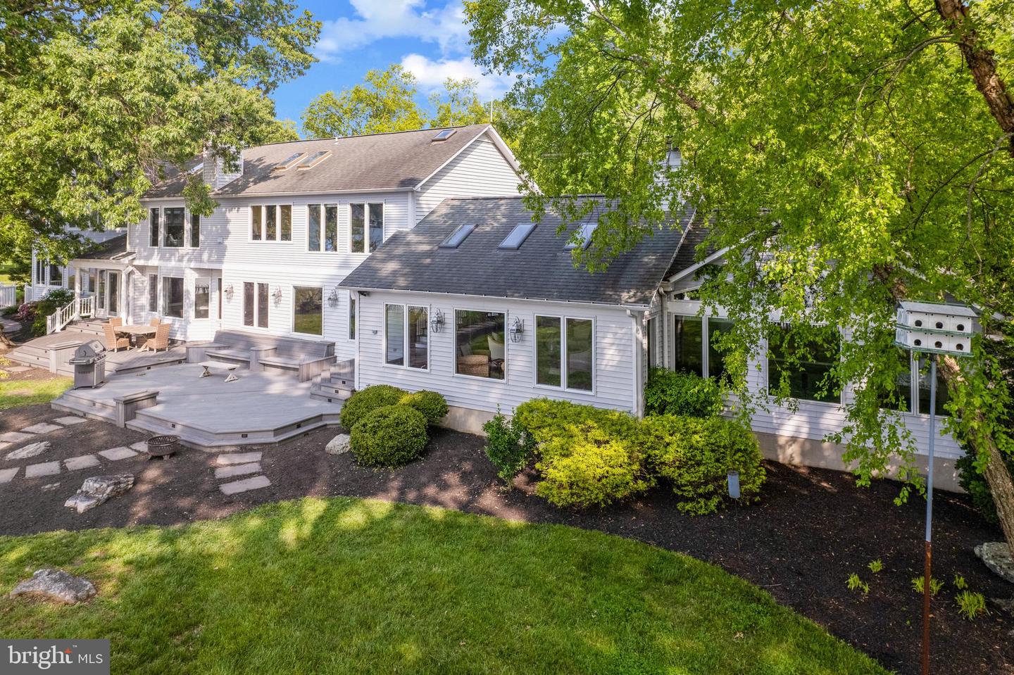 1258 W River Rd