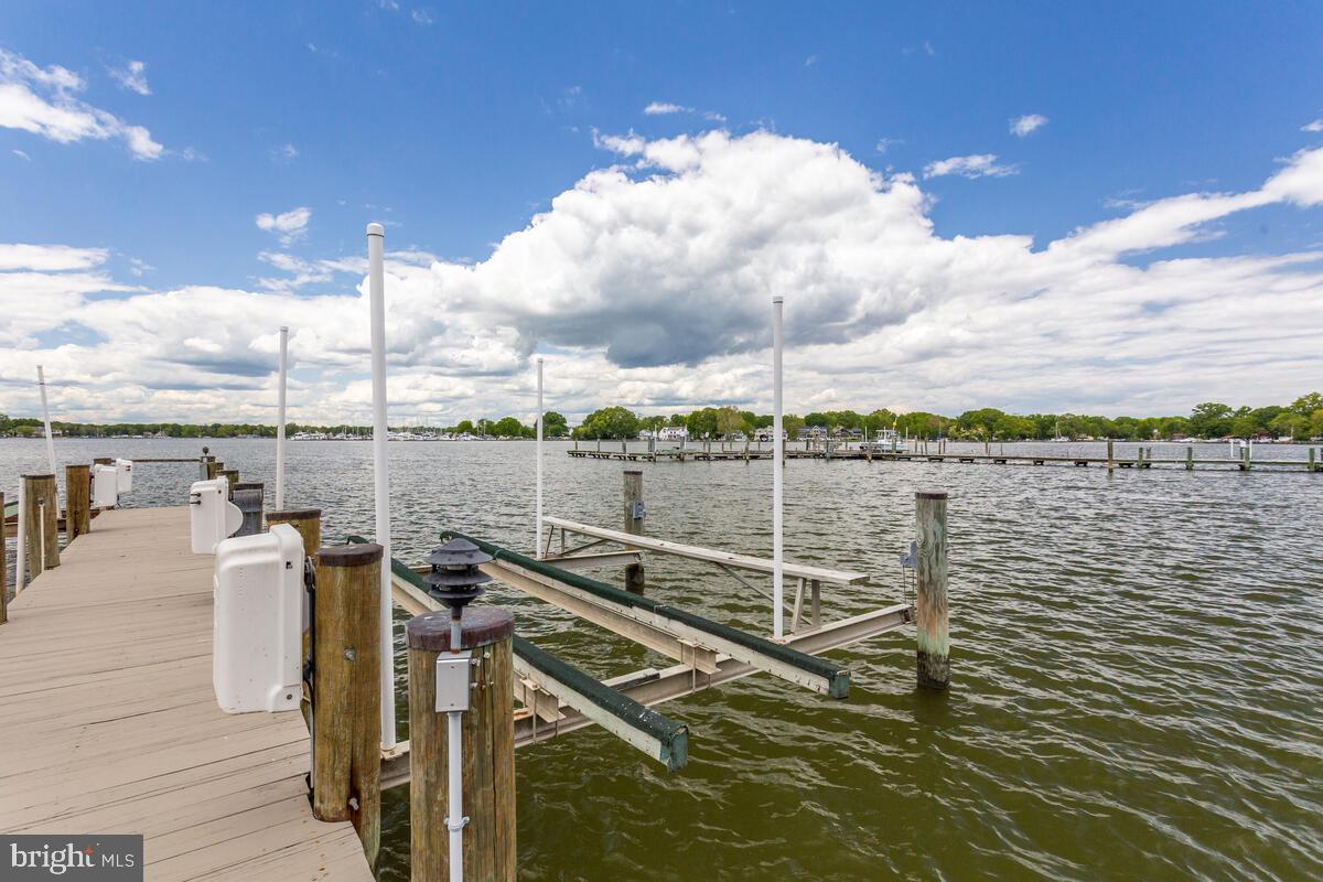1258 W River Rd
