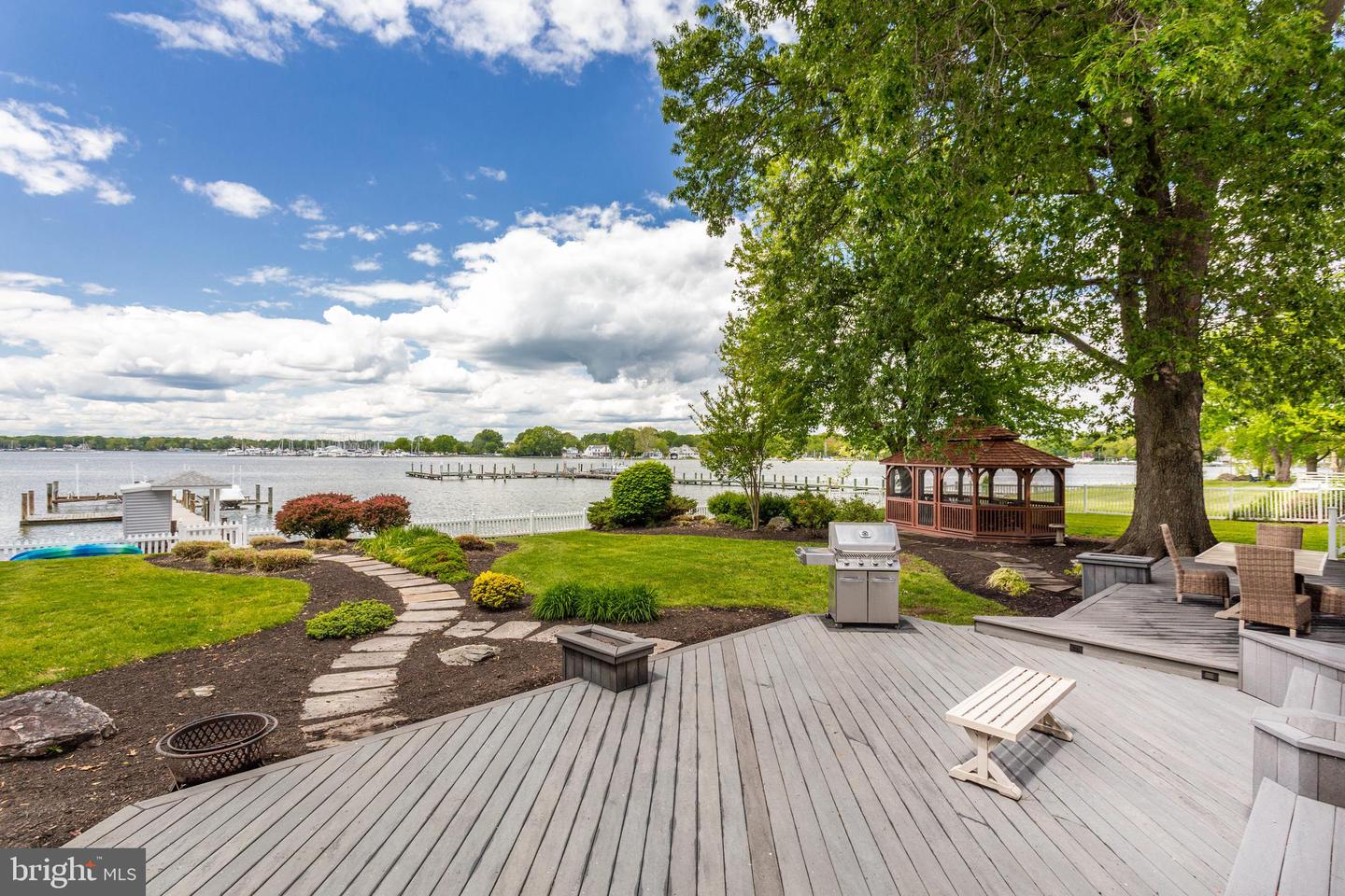 1258 W River Rd