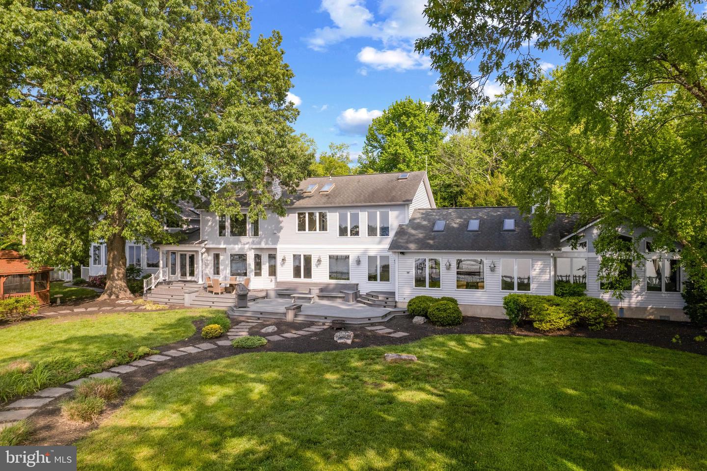 1258 W River Rd