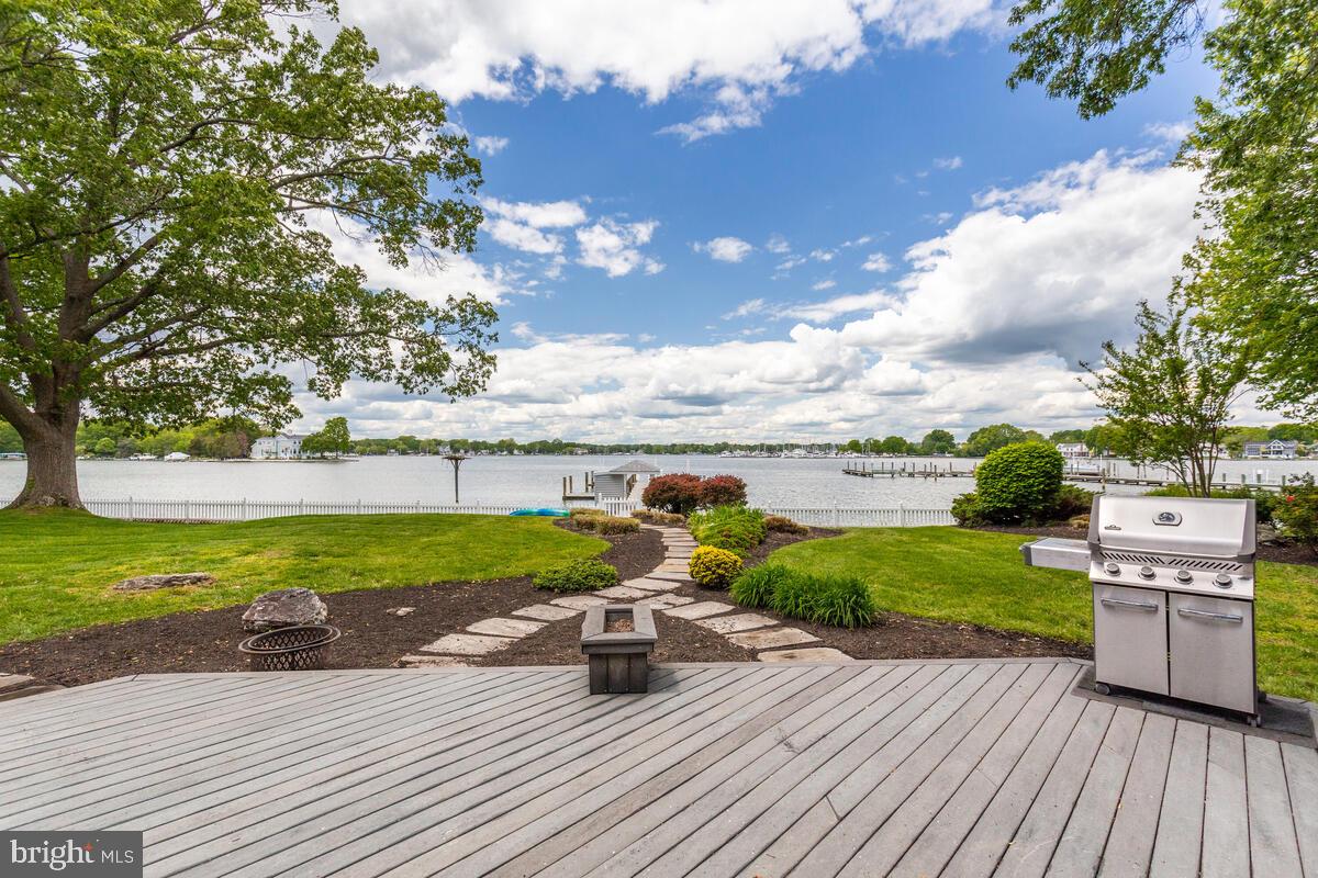1258 W River Rd