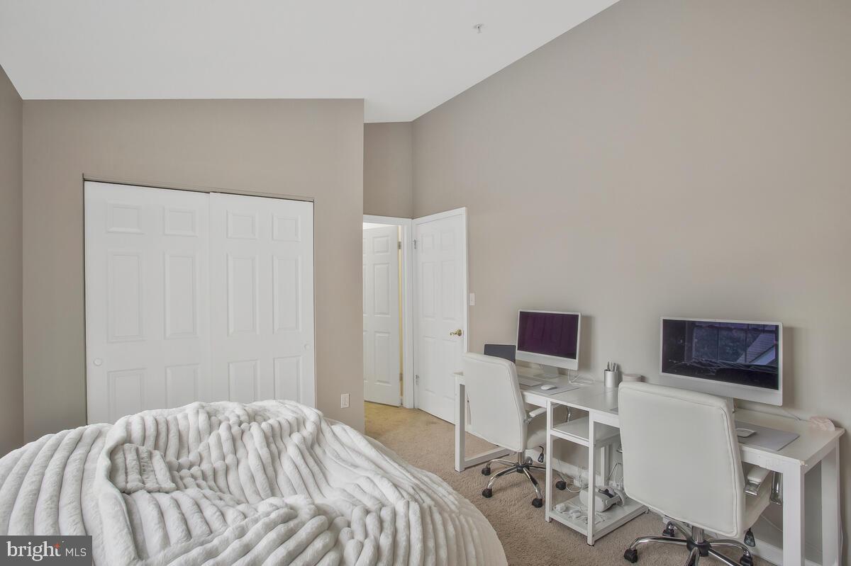502 Mathias Hammond Way #206