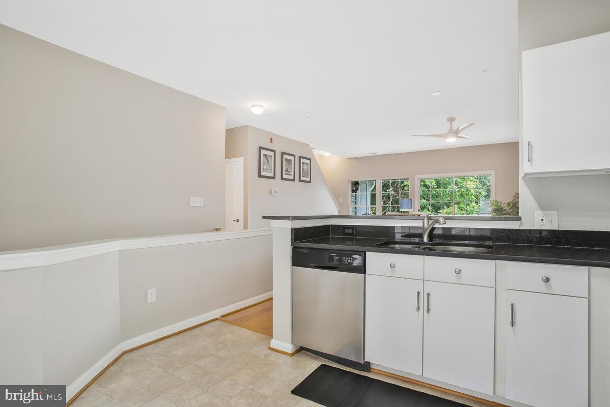 502 Mathias Hammond Way #206