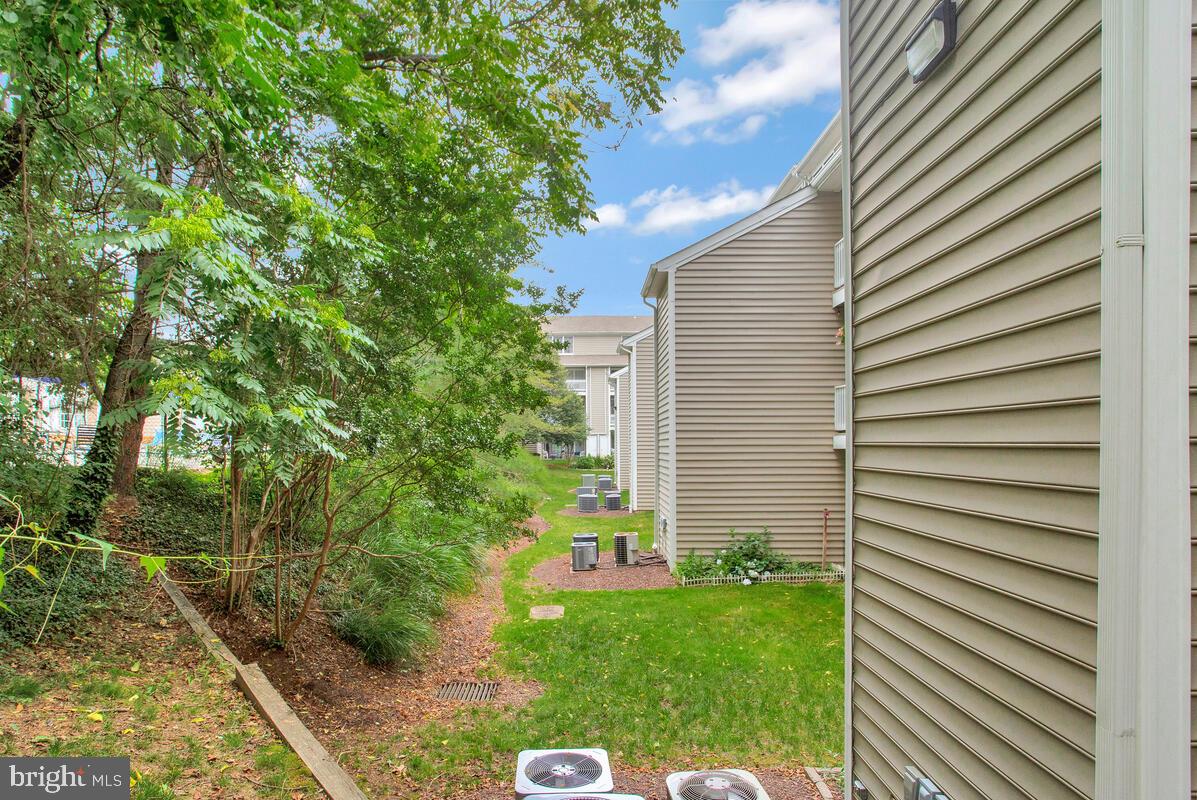 502 Mathias Hammond Way #206