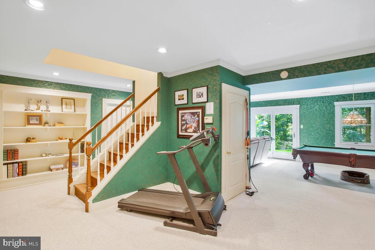 1211 Fairfield Estates Ln