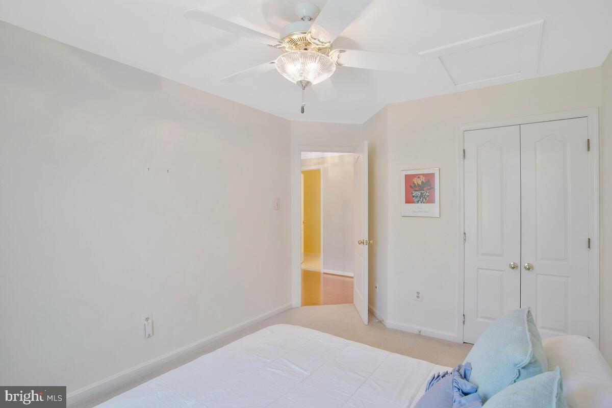 1211 Fairfield Estates Ln