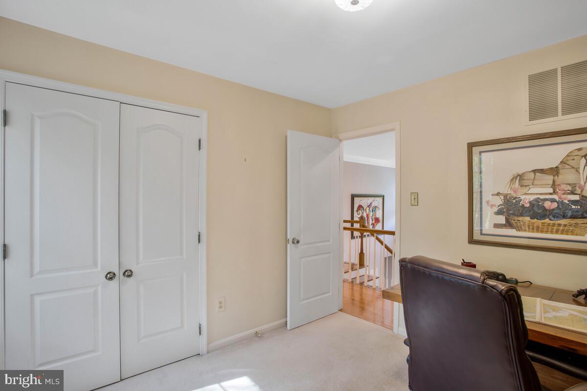 1211 Fairfield Estates Ln