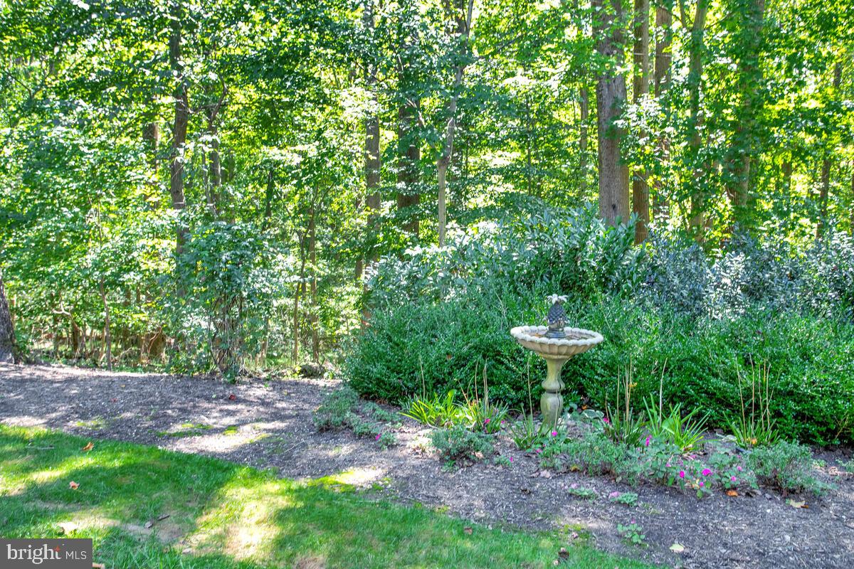 1211 Fairfield Estates Ln