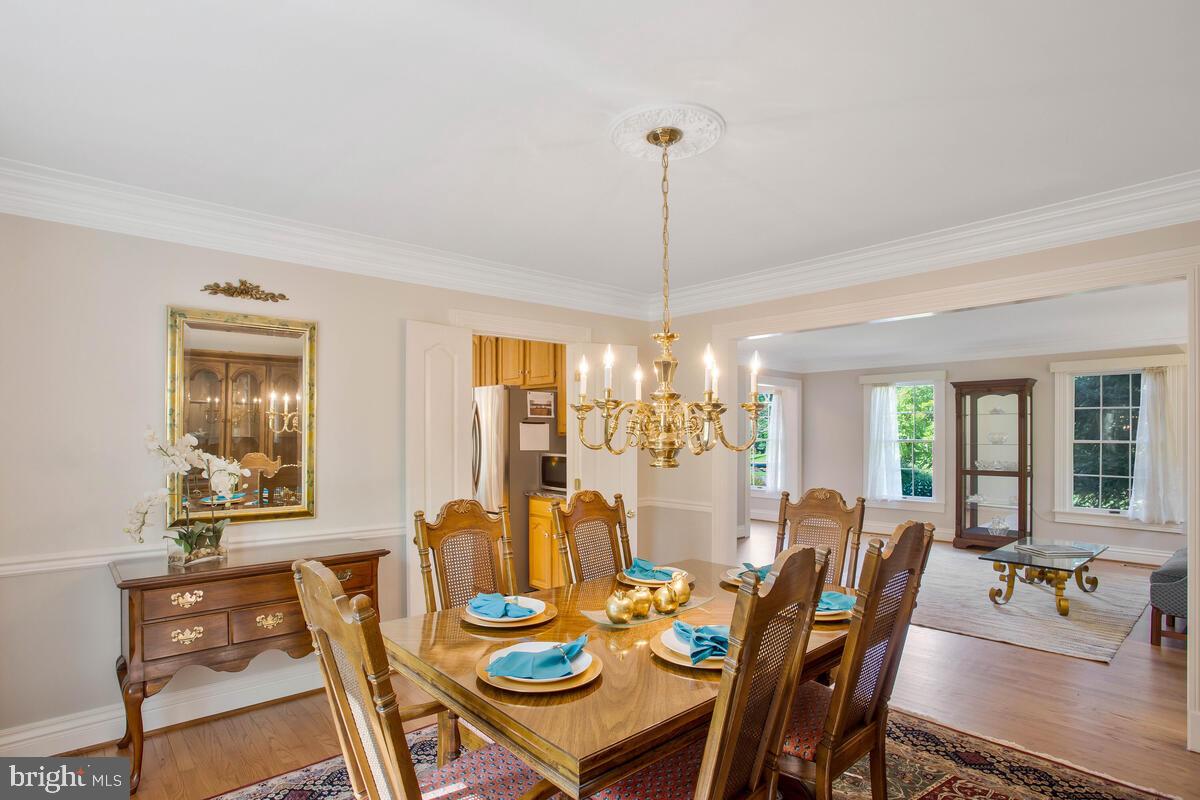 1211 Fairfield Estates Ln